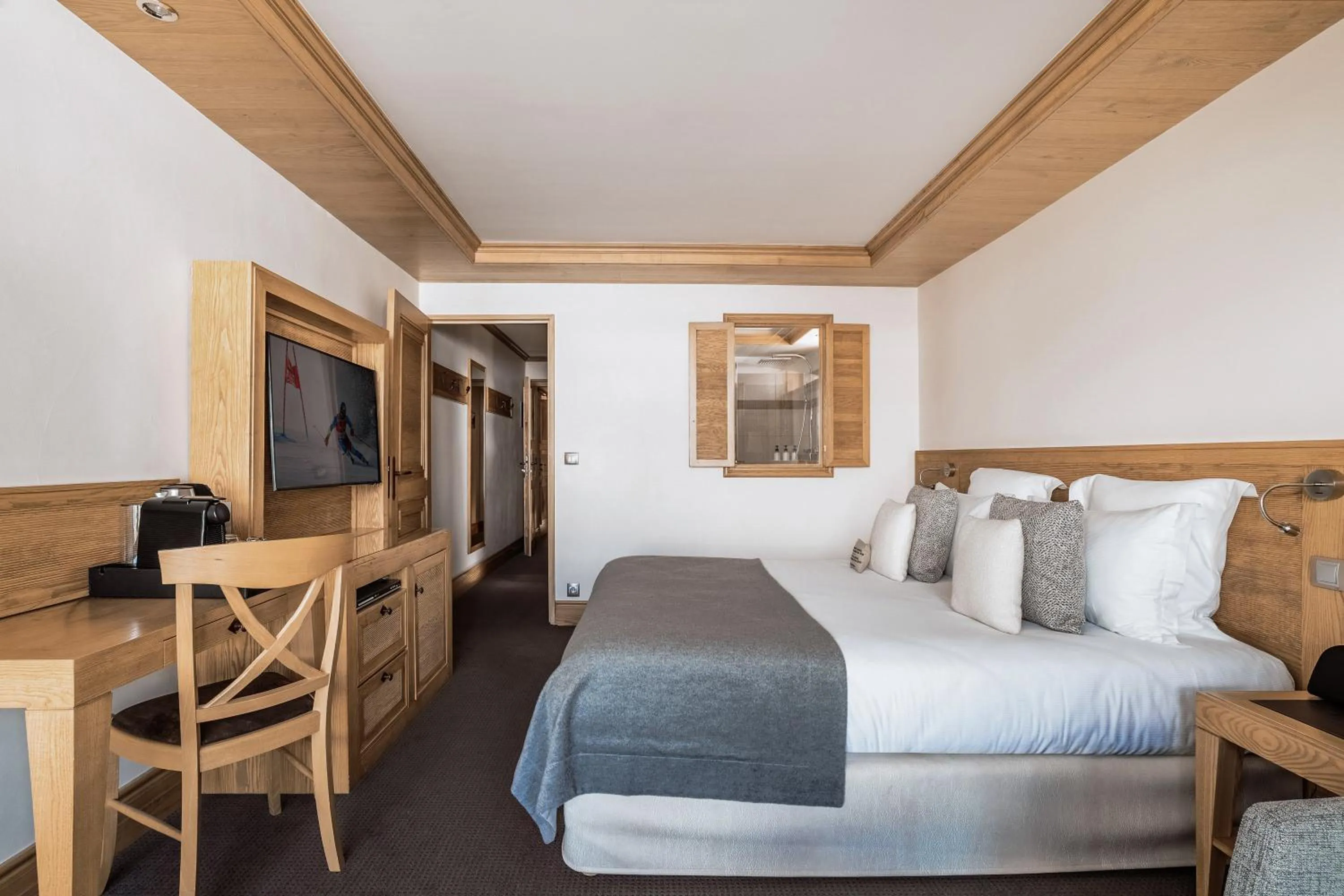 Bedroom, Bed in Hotel Annapurna