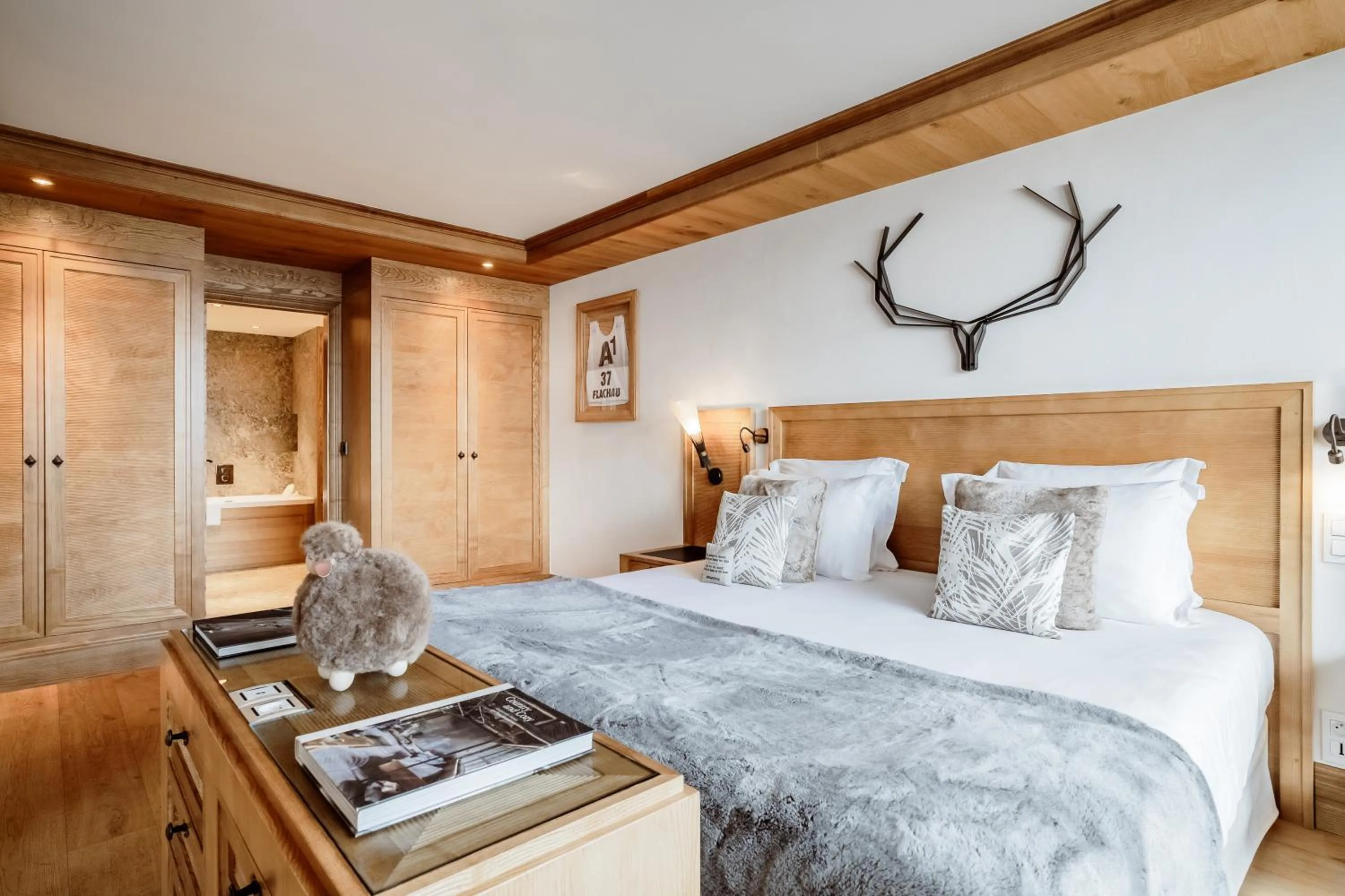 Bedroom, Bed in Hotel Annapurna