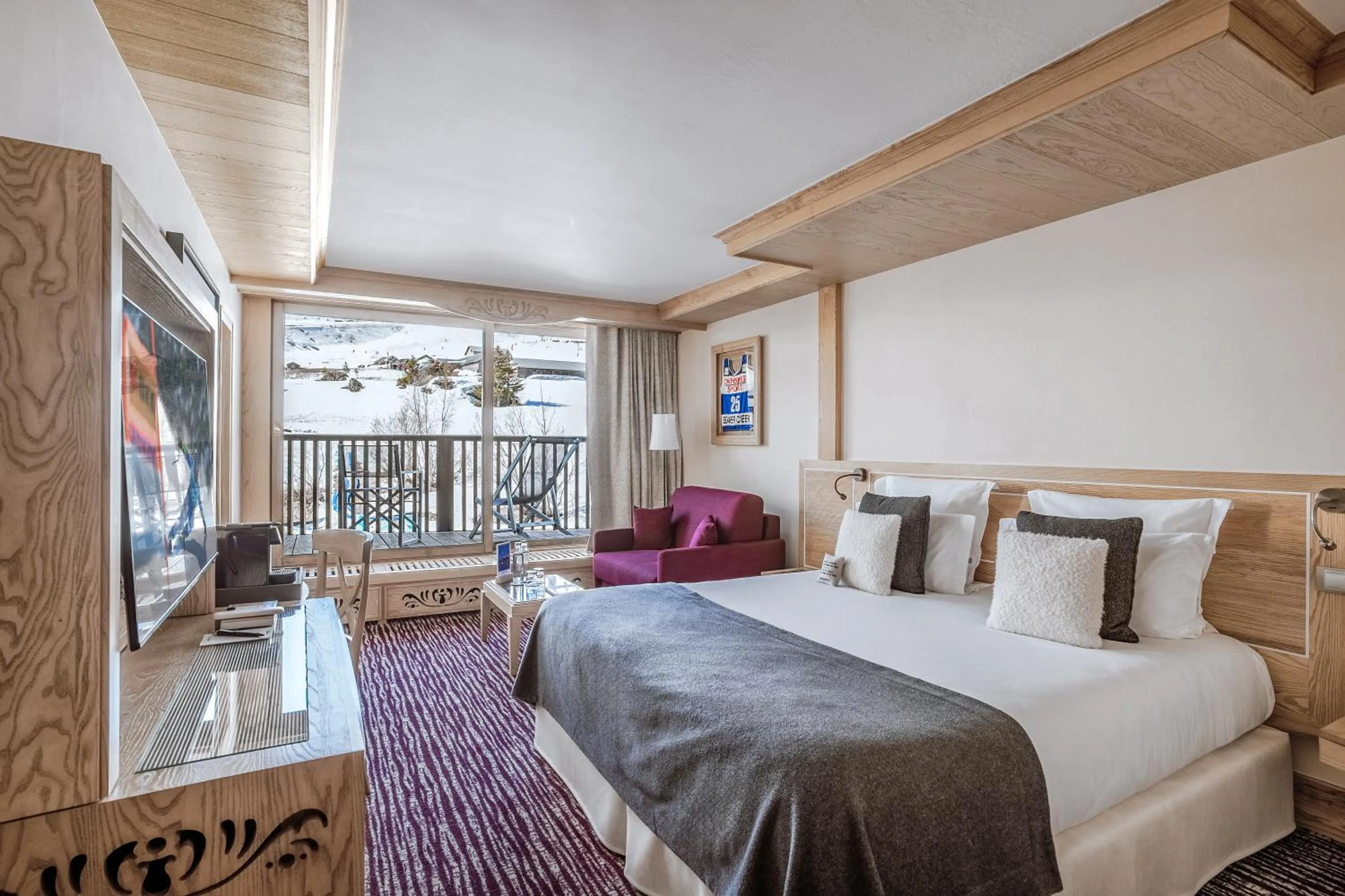 Bedroom, Bed in Hotel Annapurna