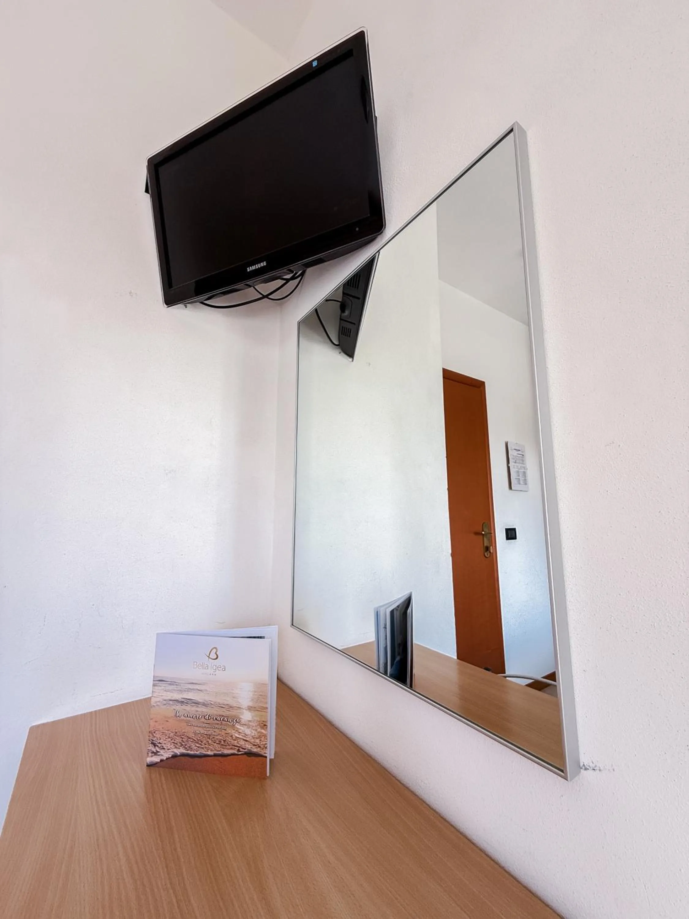 TV and multimedia in Hotel Bella Igea