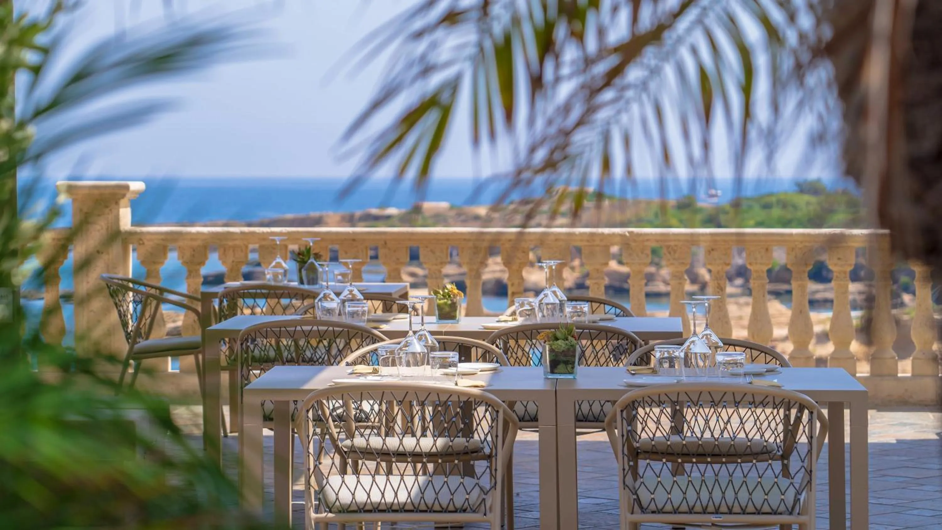 Restaurant/places to eat in Minareto