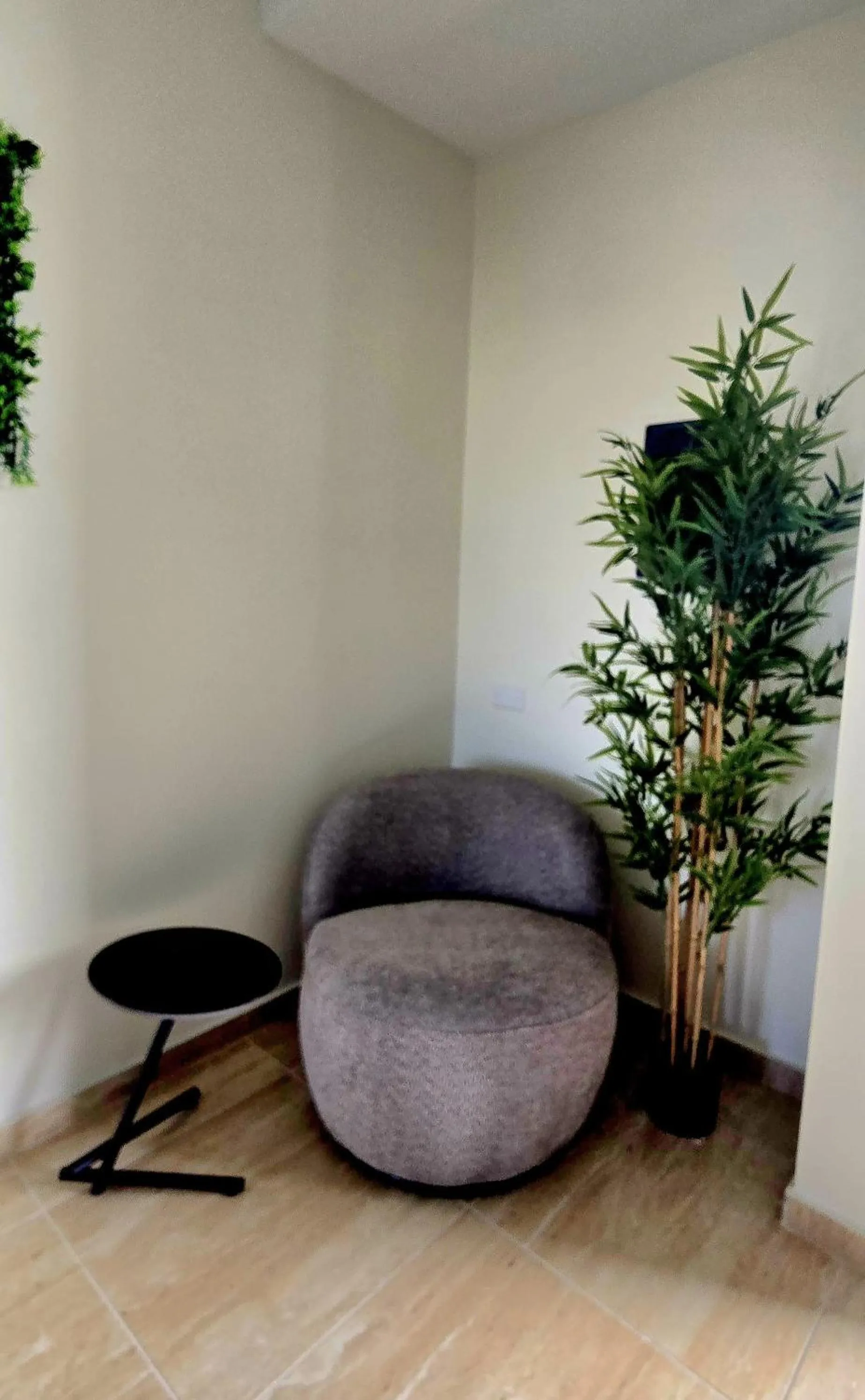 Seating area in Hotel RH Boutique Aruba