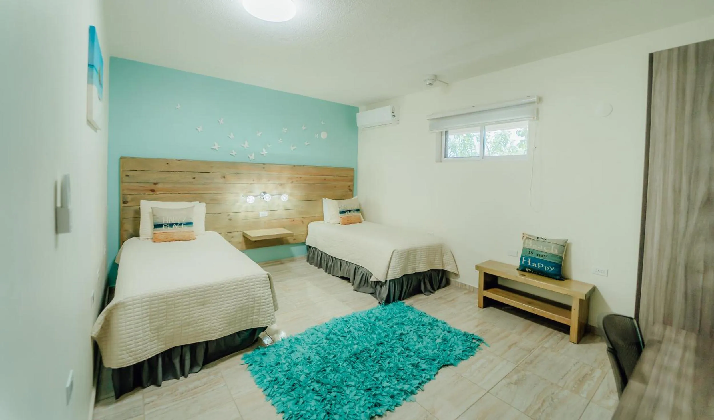 Bedroom, Bed in Hotel RH Boutique Aruba