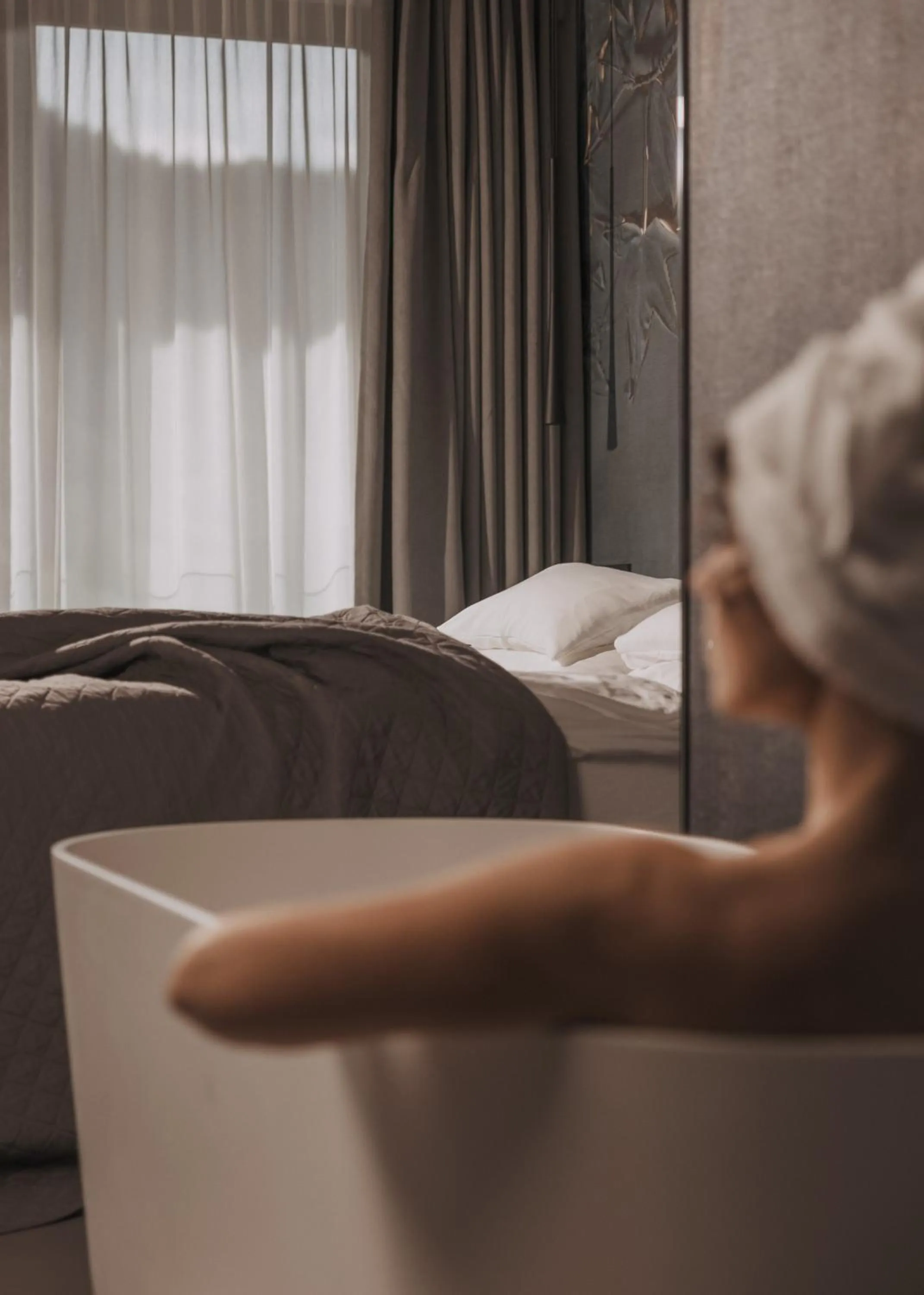 Bedroom, Bed in GOING TRIPLE A apartments WEST