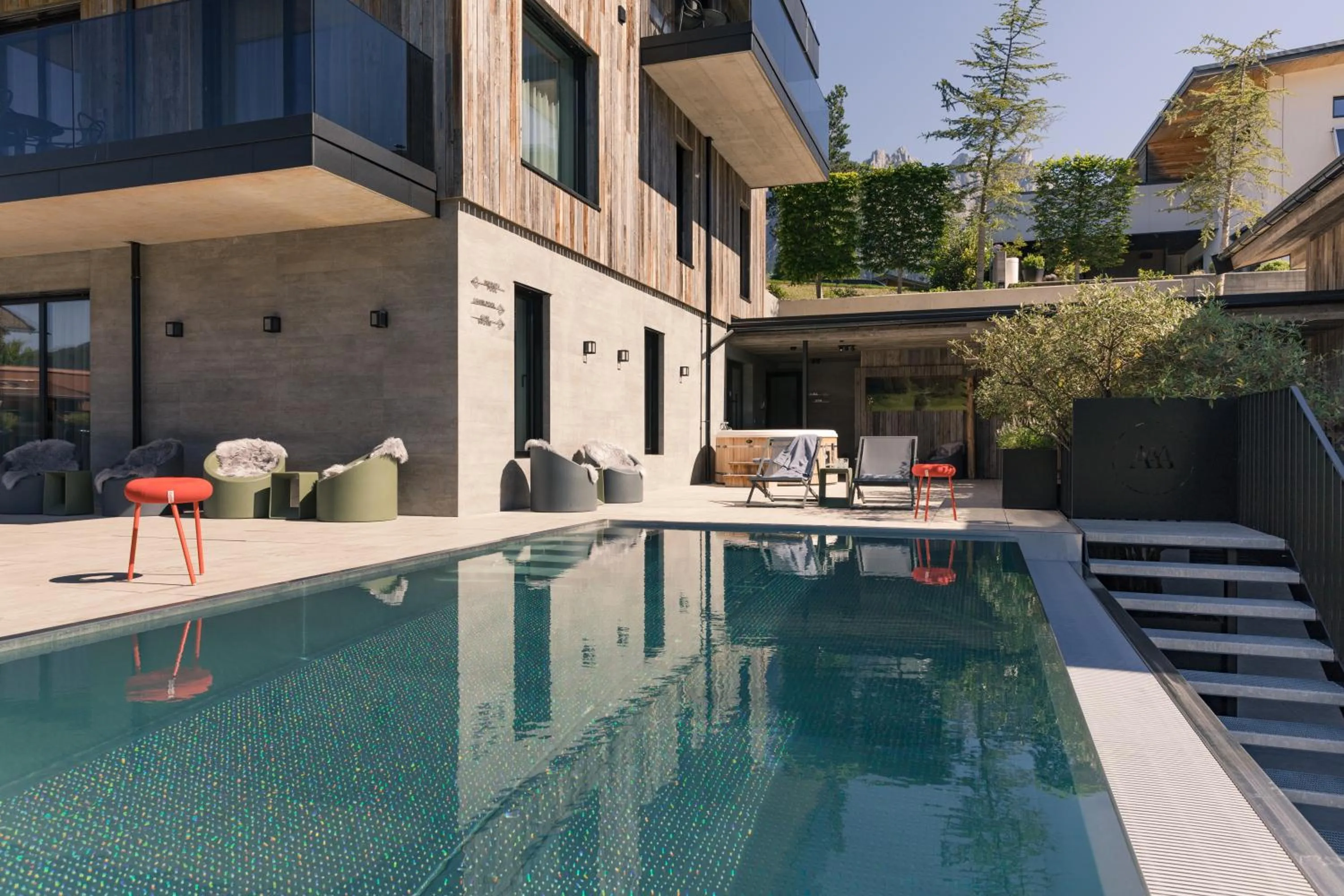 Swimming pool in GOING TRIPLE A apartments WEST