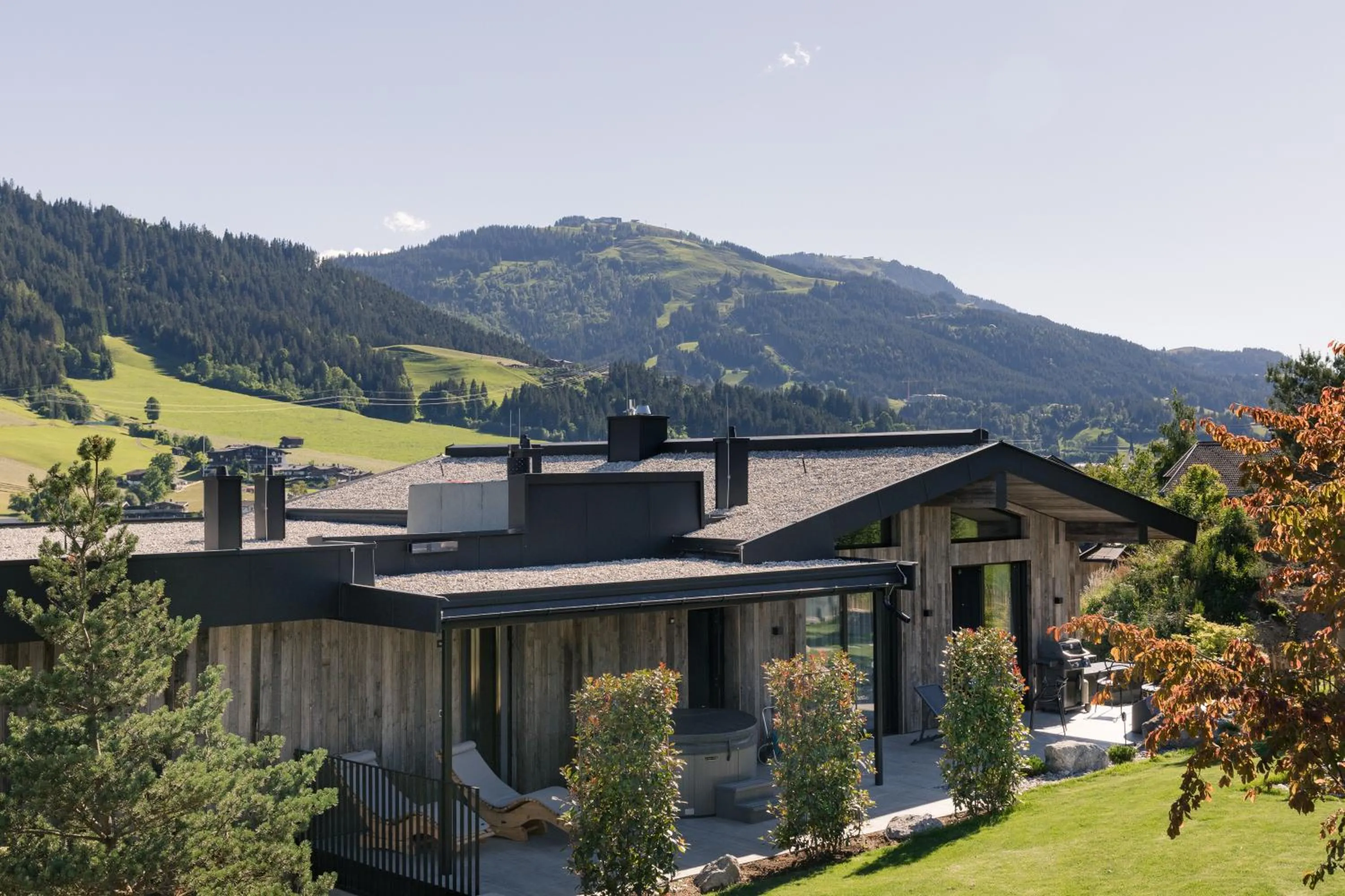 Bird's eye view in GOING TRIPLE A apartments WEST