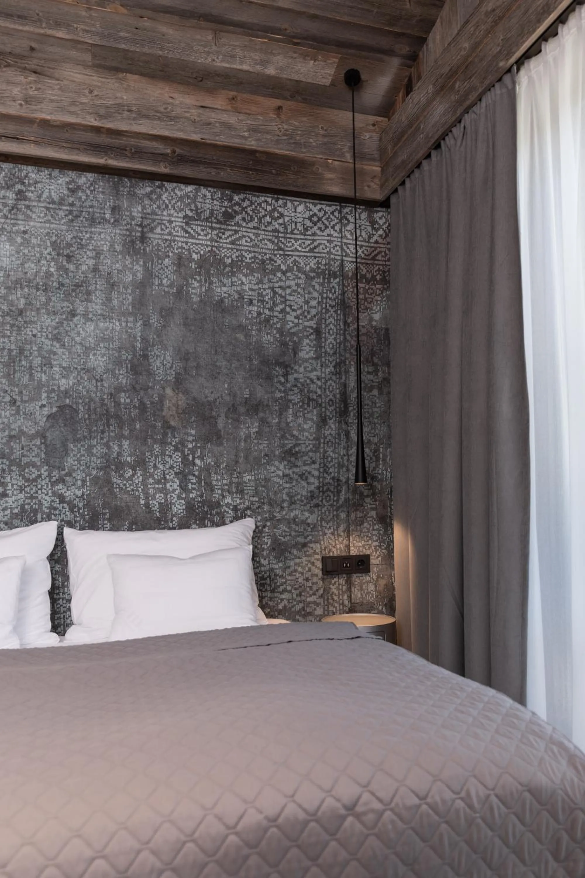 Bedroom, Bed in GOING TRIPLE A apartments WEST