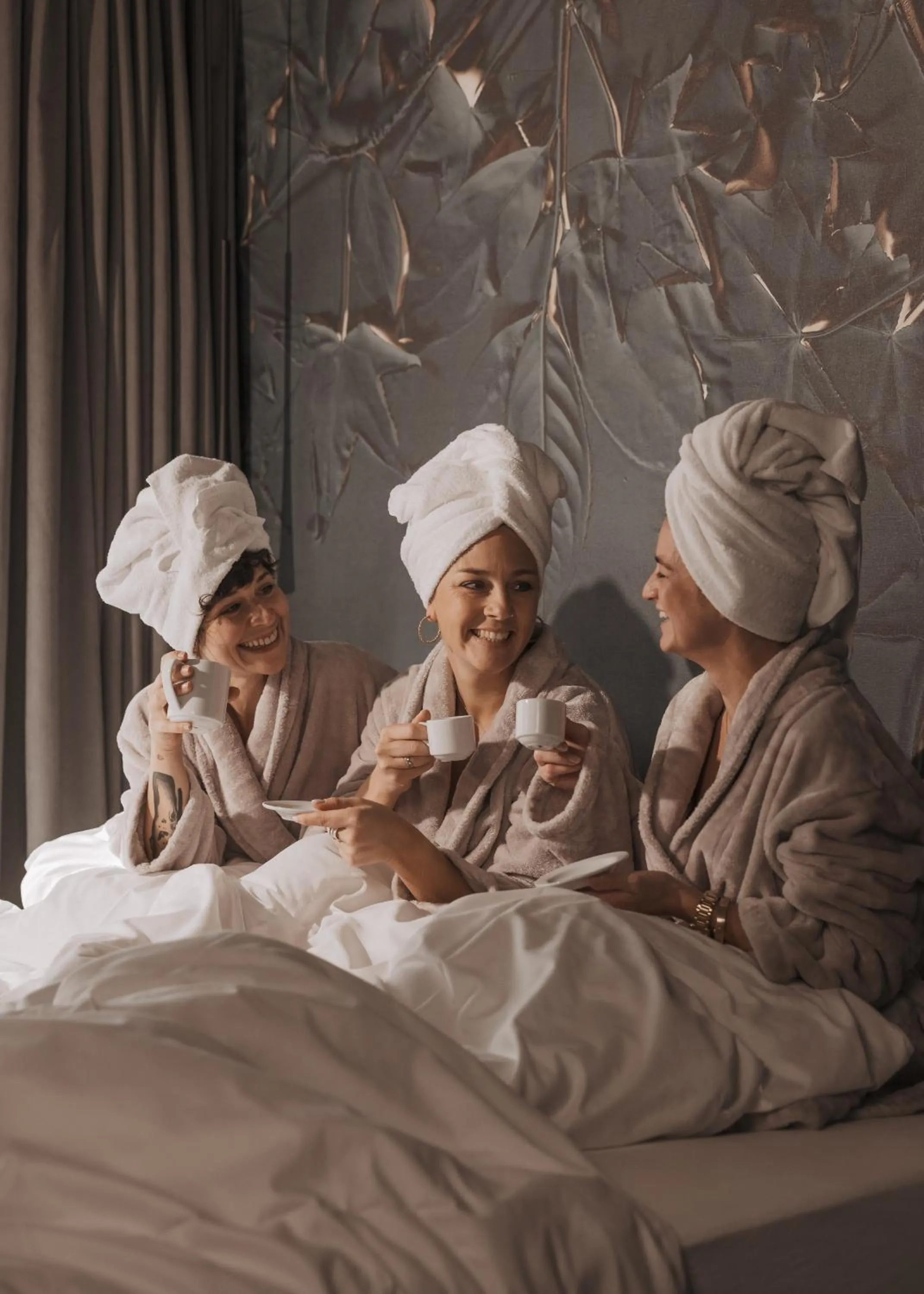 group of guests in GOING TRIPLE A apartments WEST