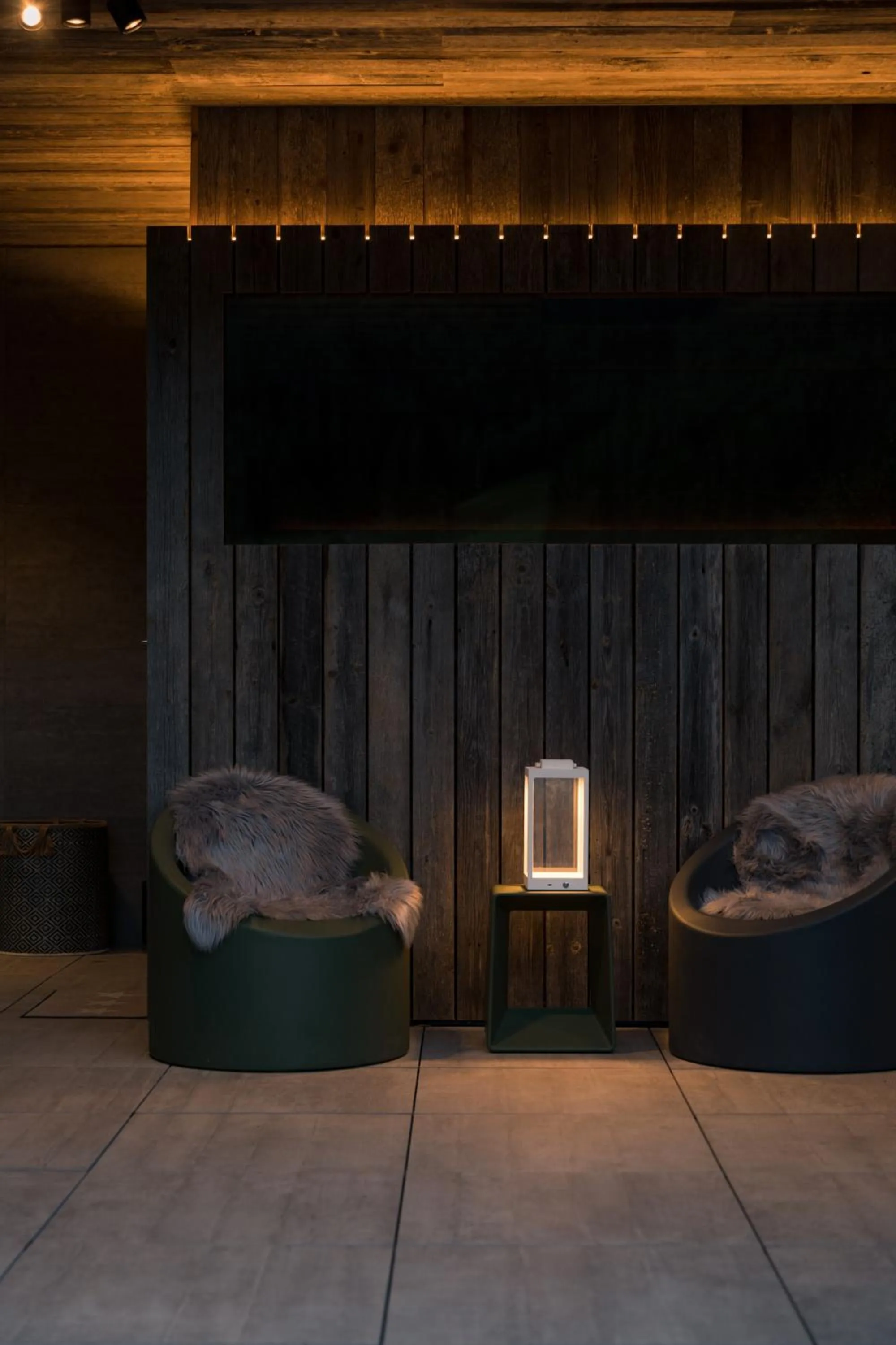 Property building in GOING TRIPLE A apartments WEST