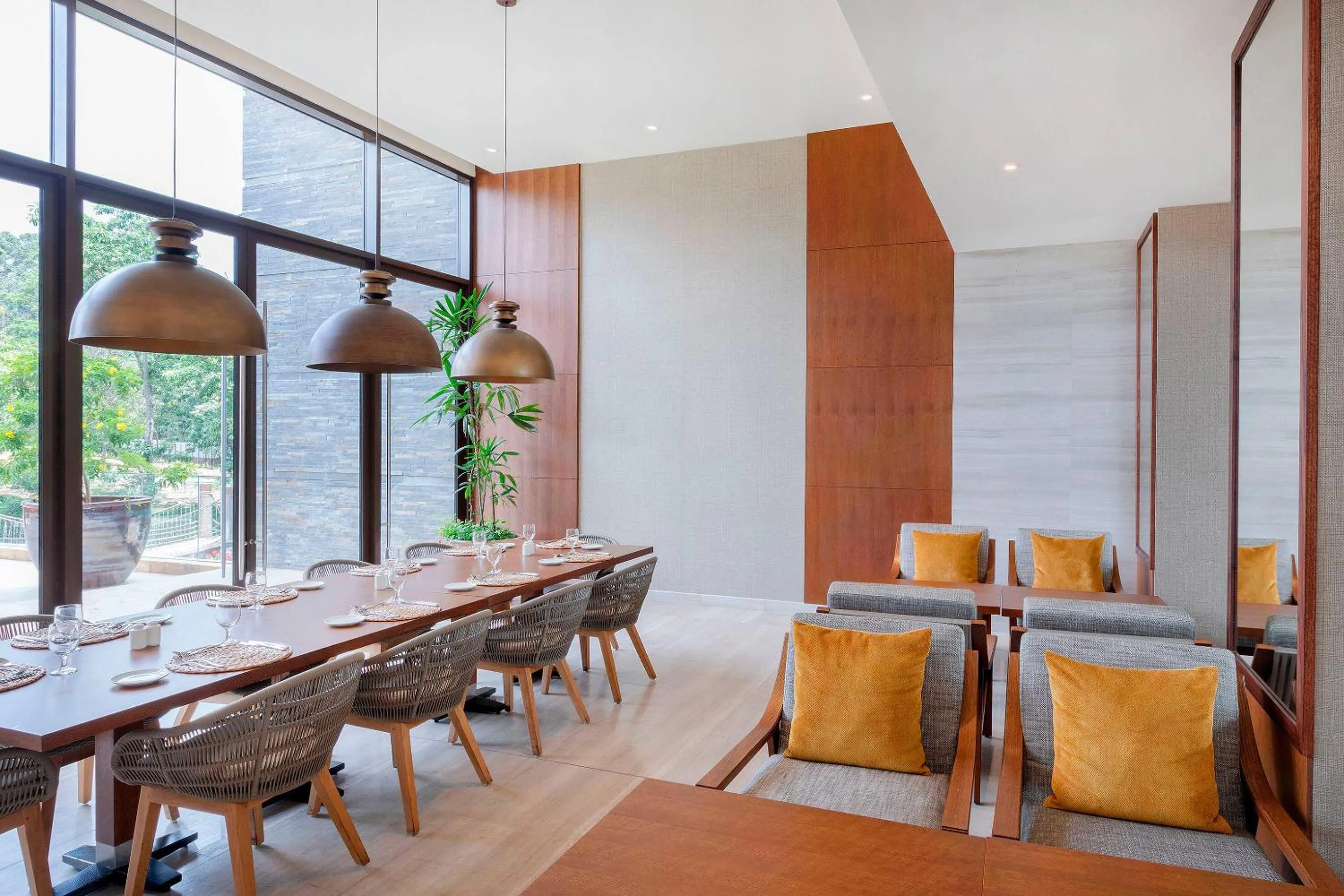 Restaurant/places to eat in Gran Meliá Arusha