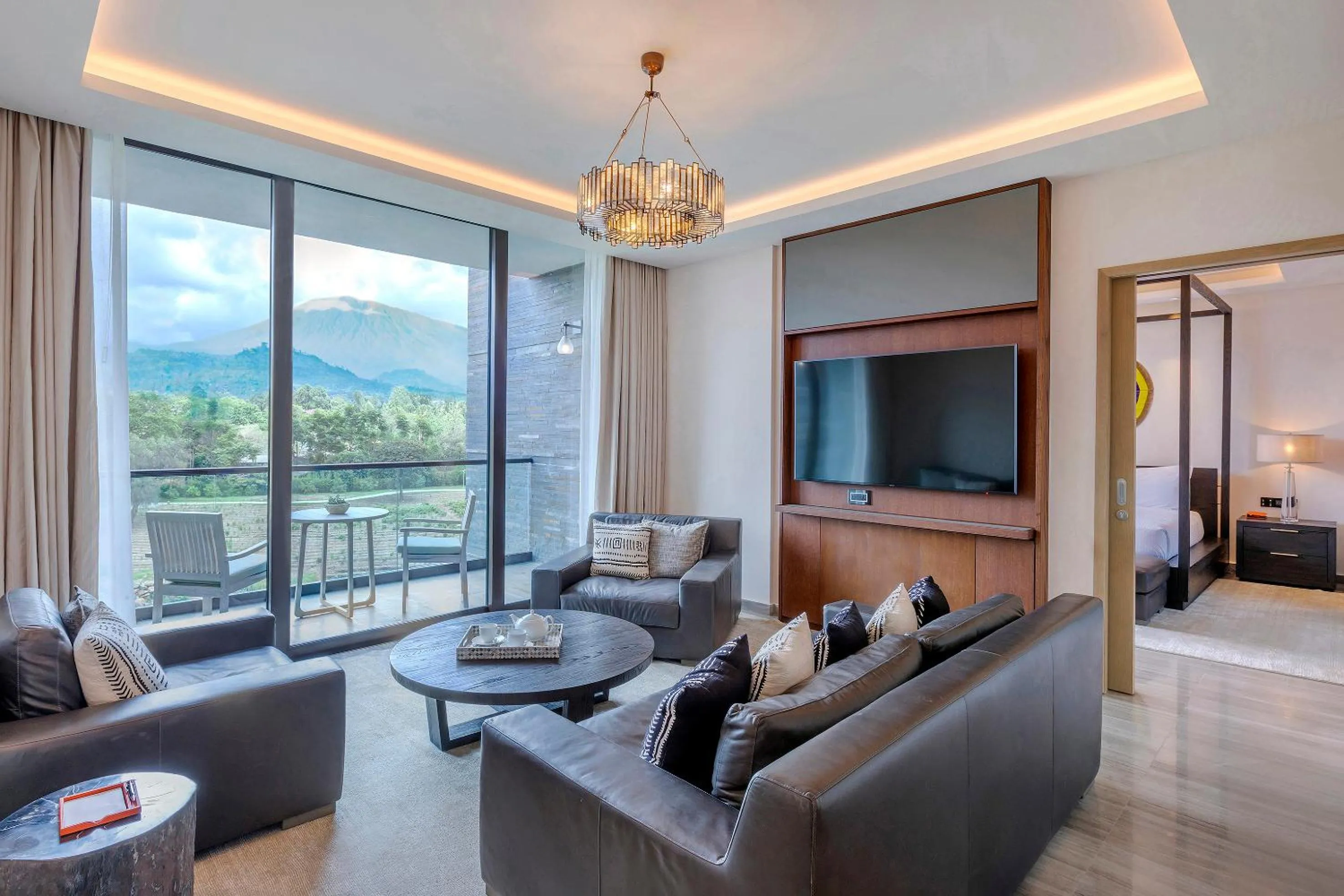 TV and multimedia in Gran Melia Arusha