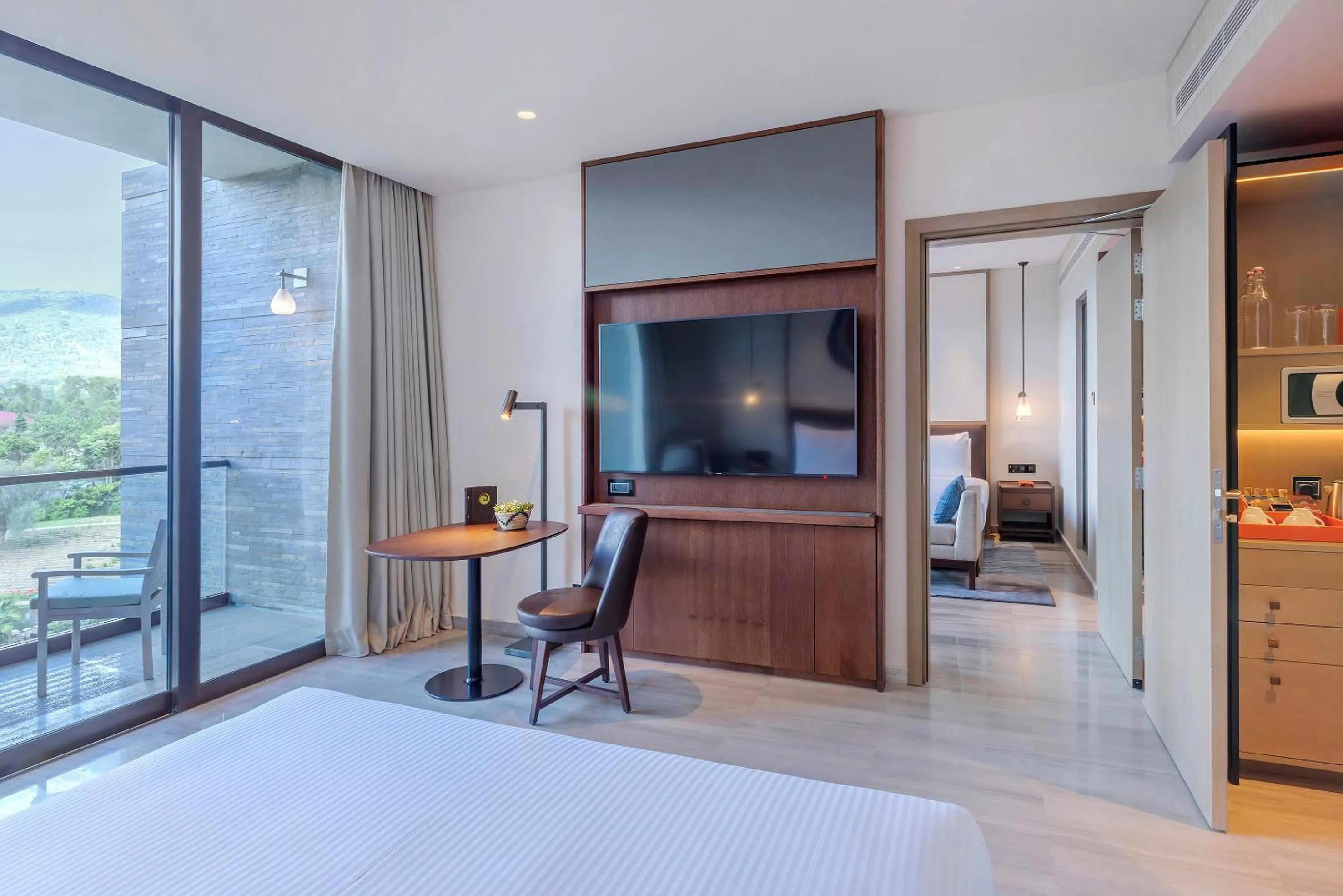 TV and multimedia, Bed in Gran Melia Arusha