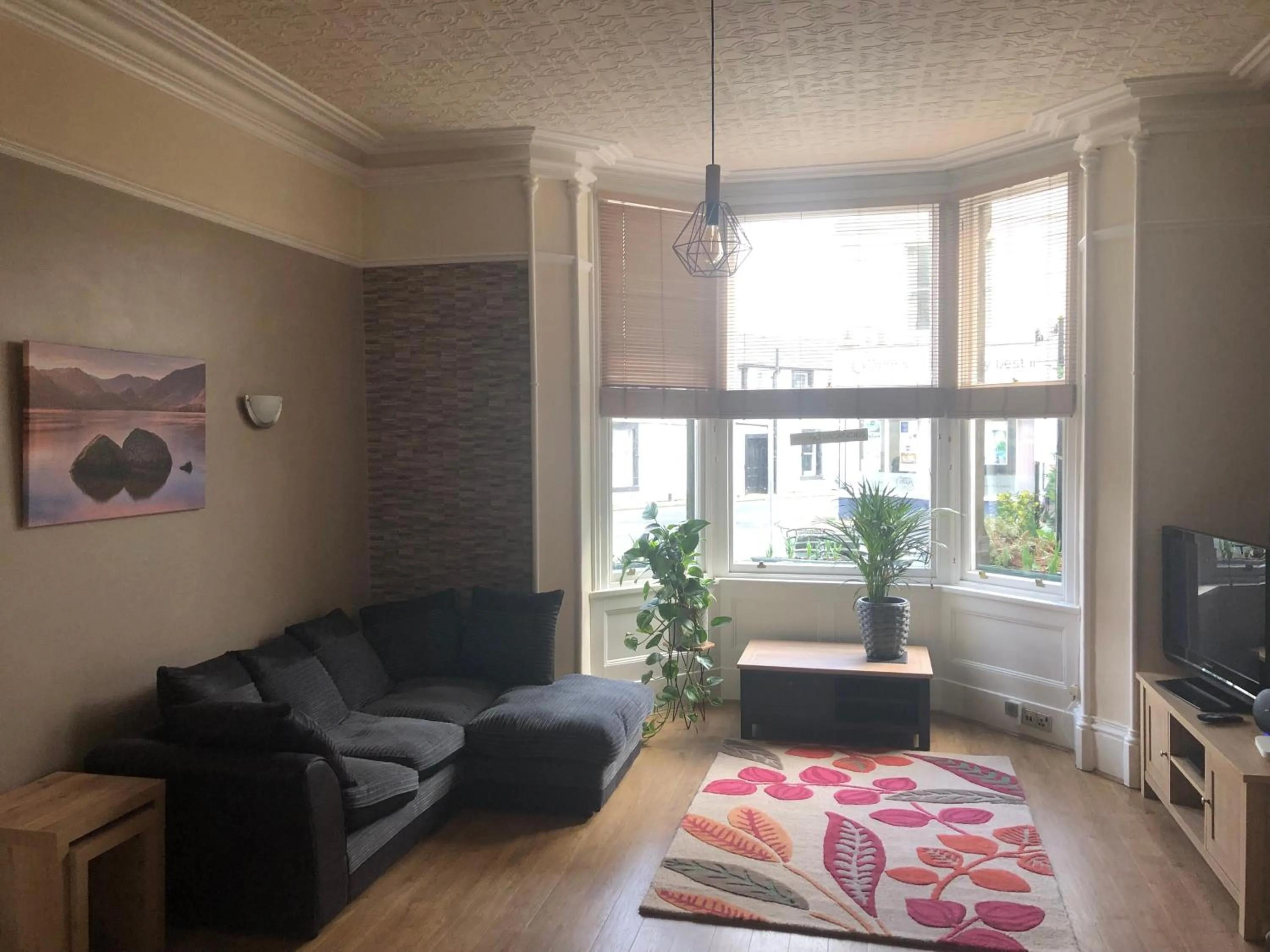 Living room in Ravensworth House