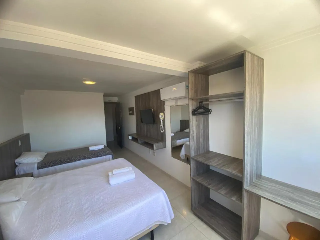 Bed in Hotel Jardim do Mar