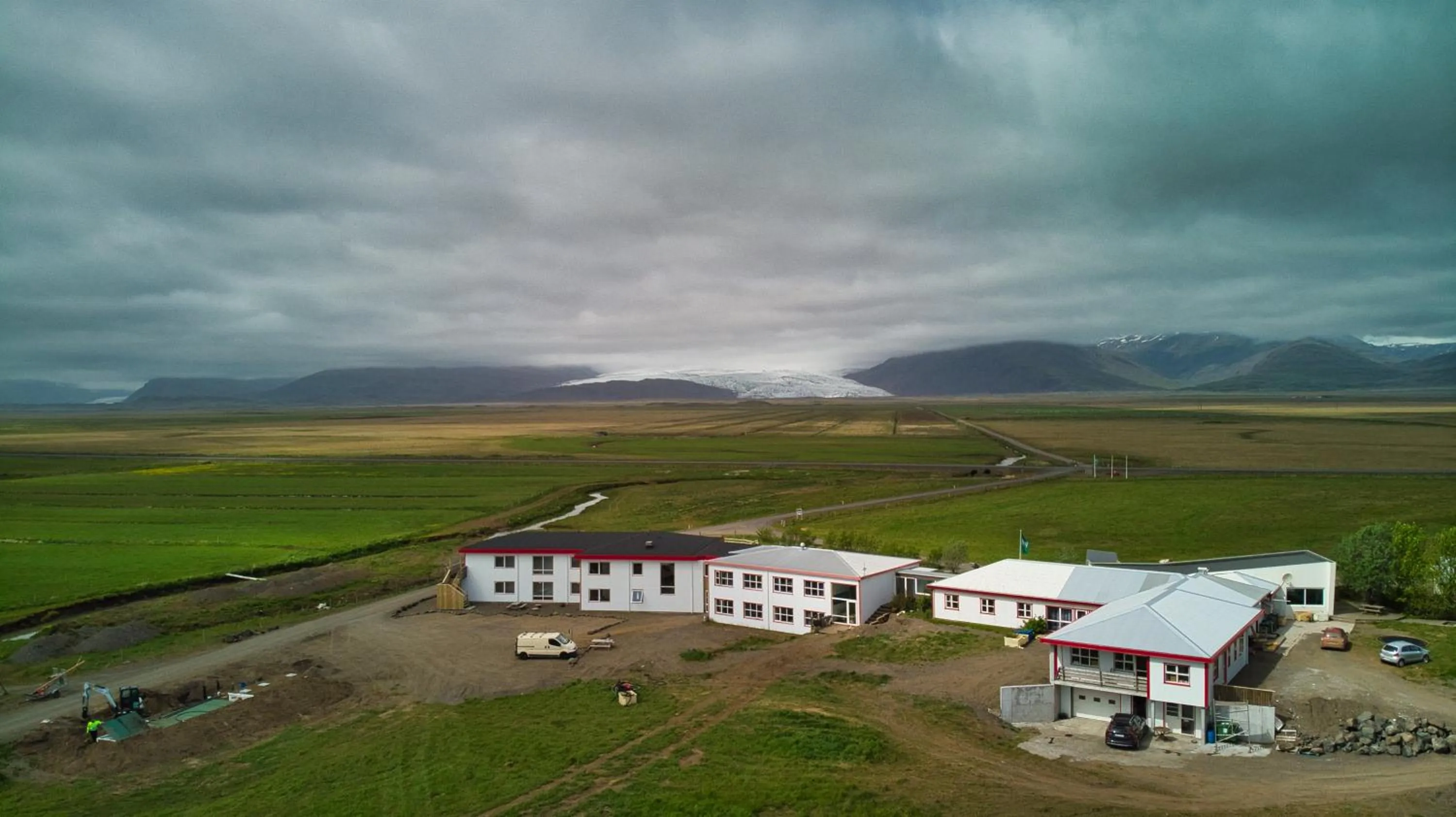 Property building in Brunnholl Country Guesthouse