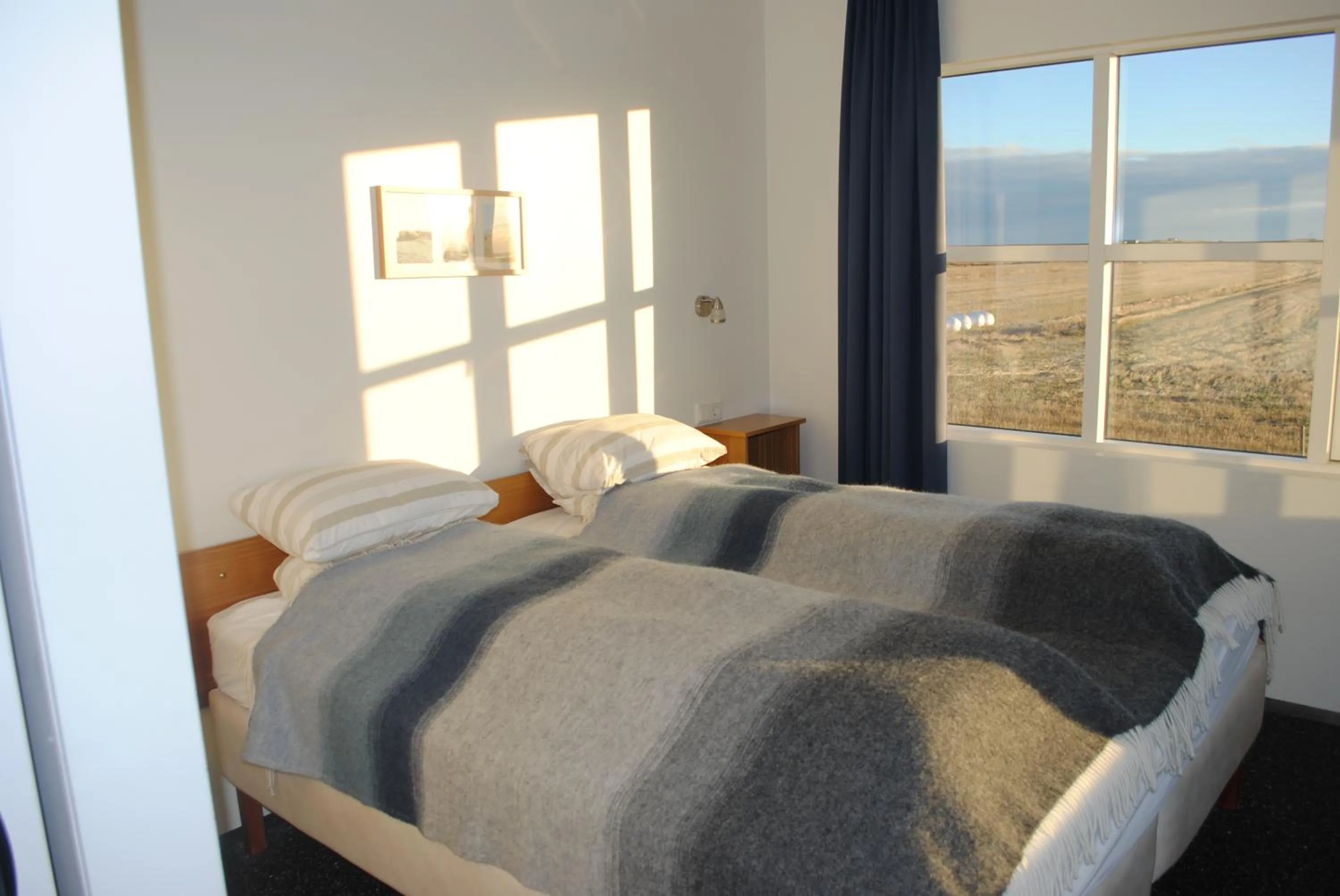 Day, Bed in Brunnholl Country Guesthouse