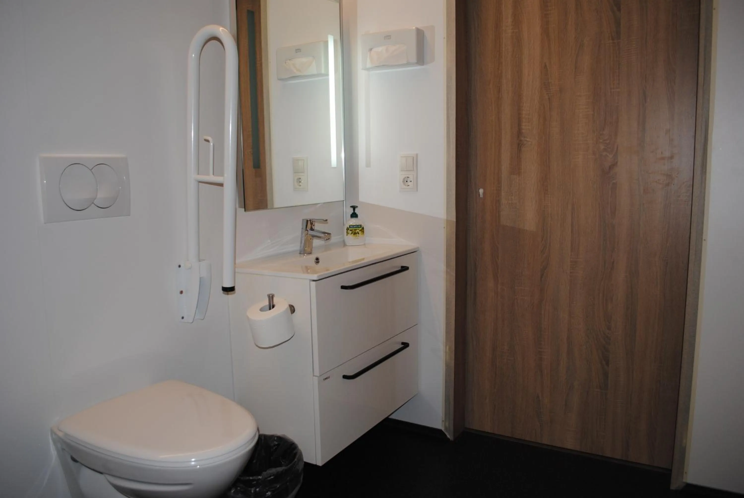Bathroom in Brunnholl Country Guesthouse