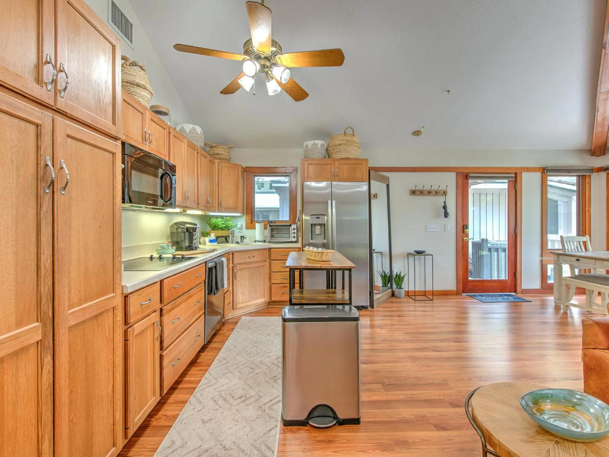 Kitchen or kitchenette in Riverbend Retreat Fla