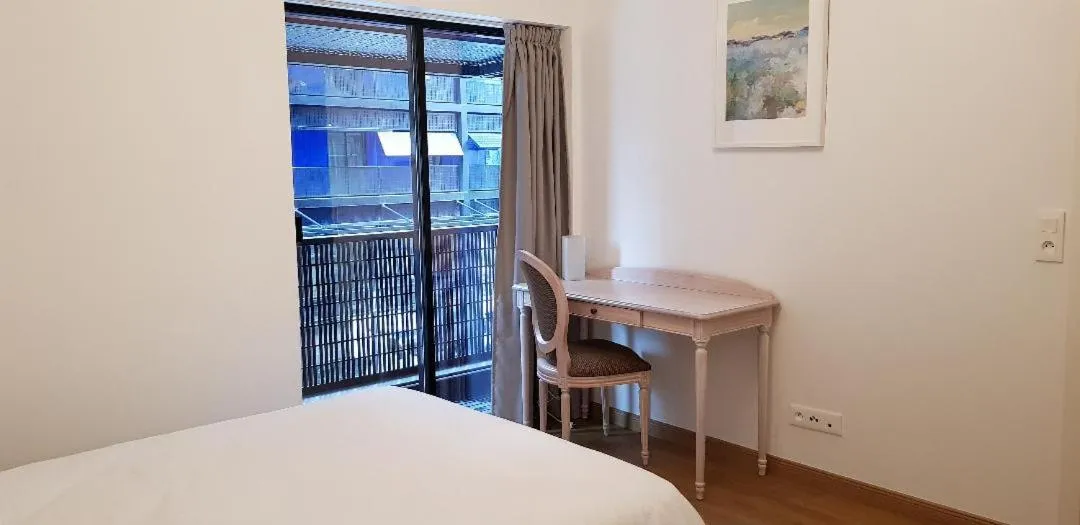 Bed in Médicis Home Strasbourg