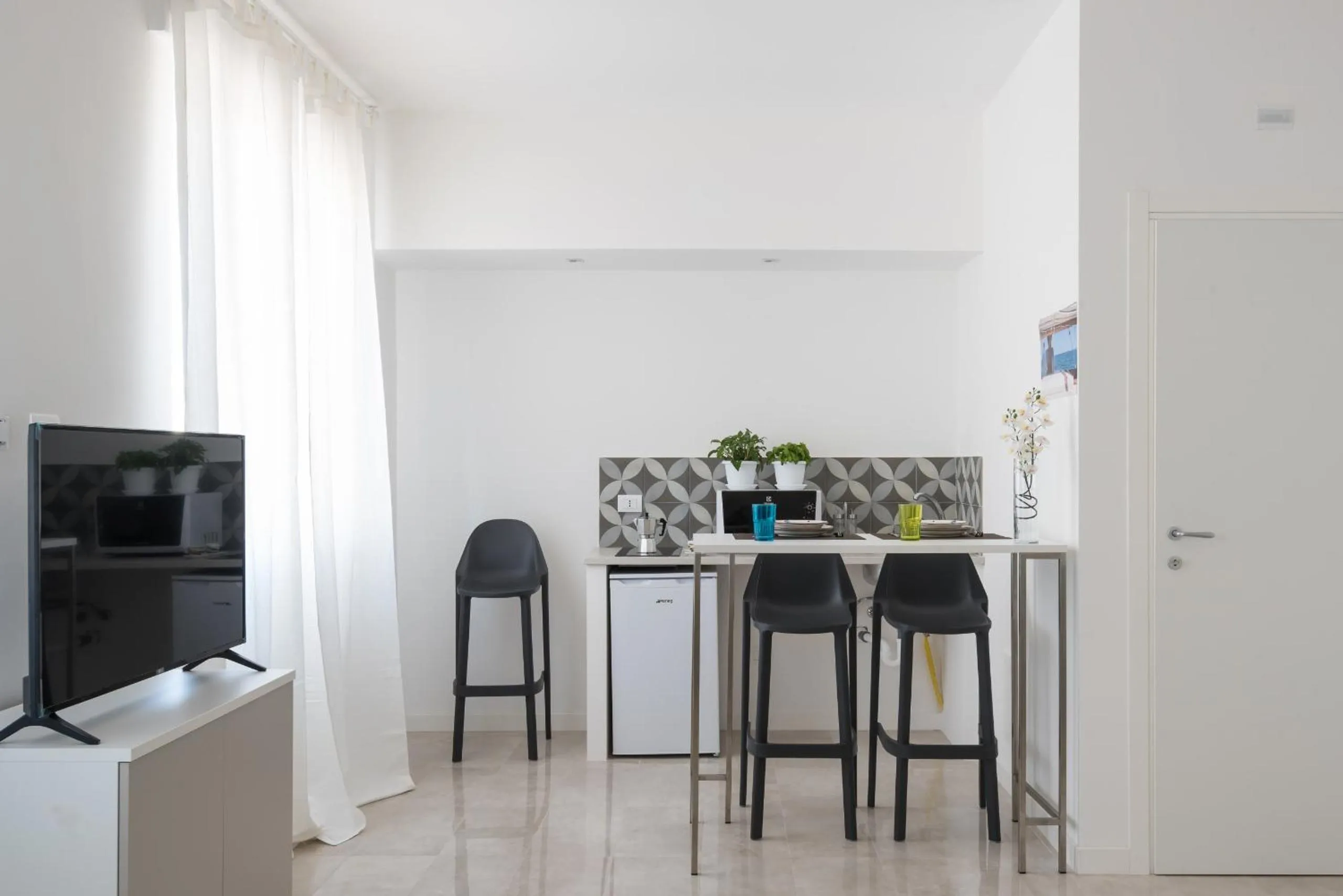 Dining area in Wonderful Italy Suites