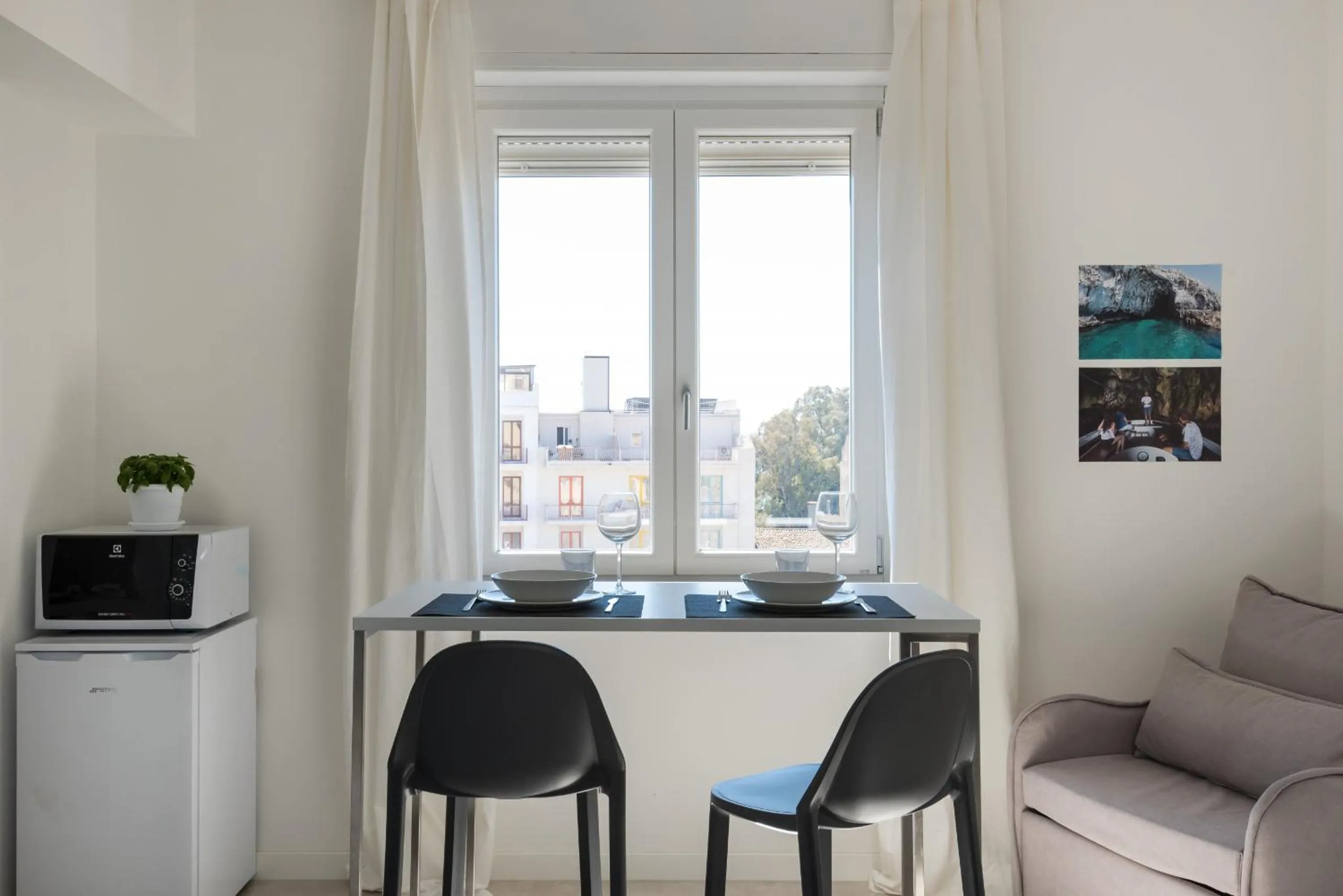 Dining area in Wonderful Italy Suites