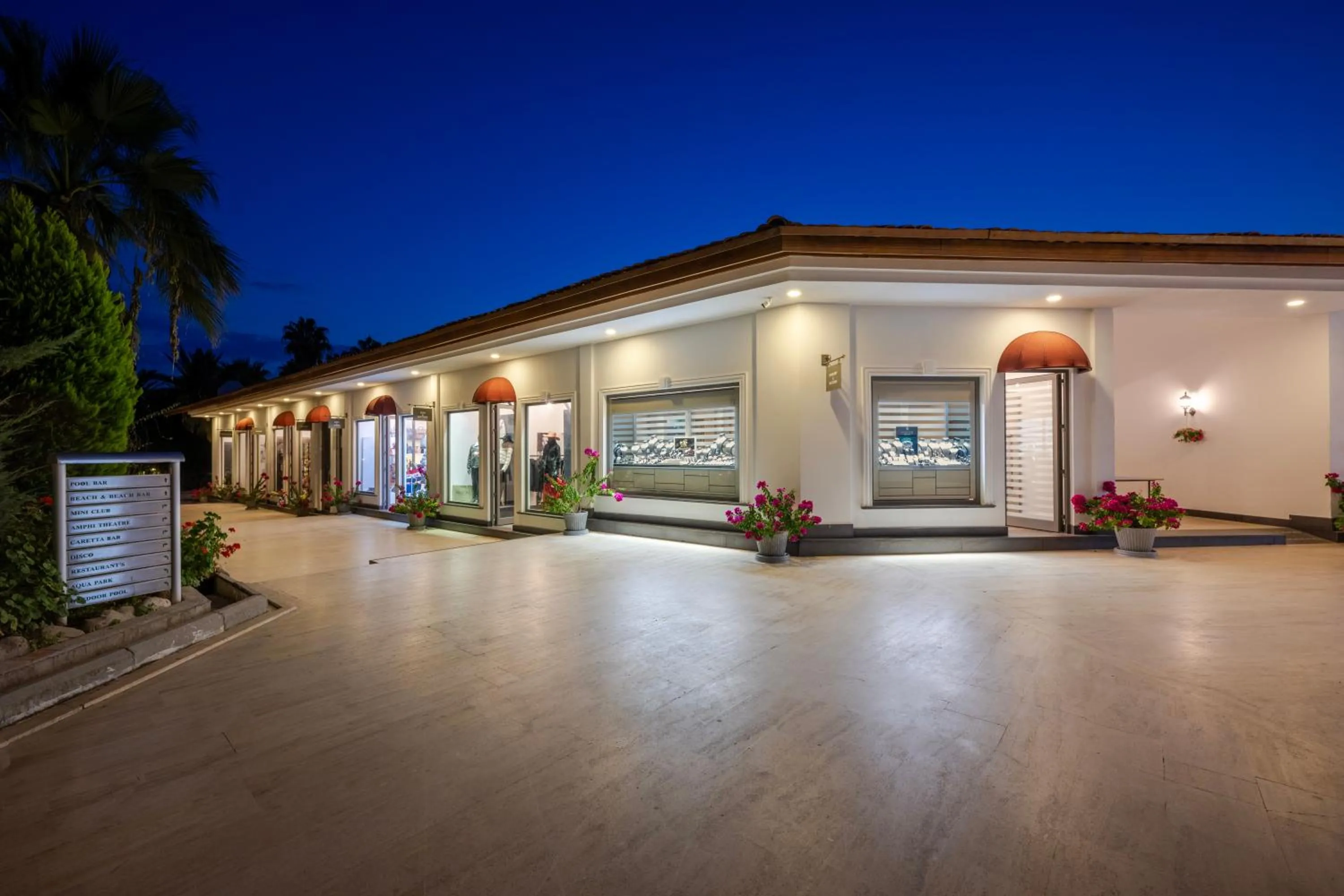 Shopping Area in Adora Hotel & Resort