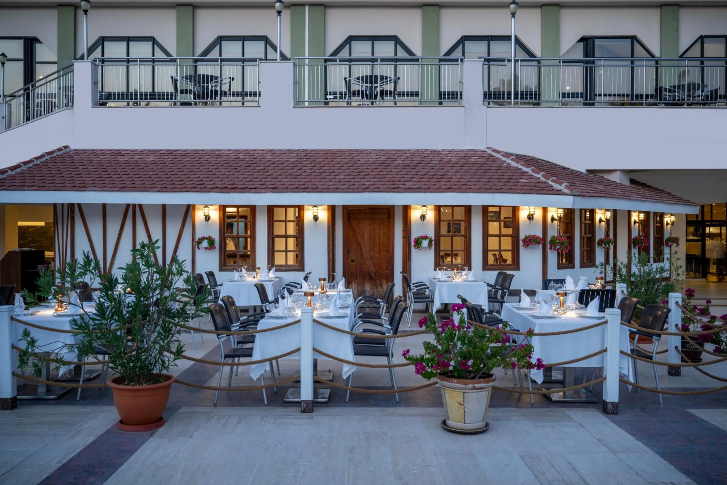 Restaurant/places to eat in Adora Hotel & Resort