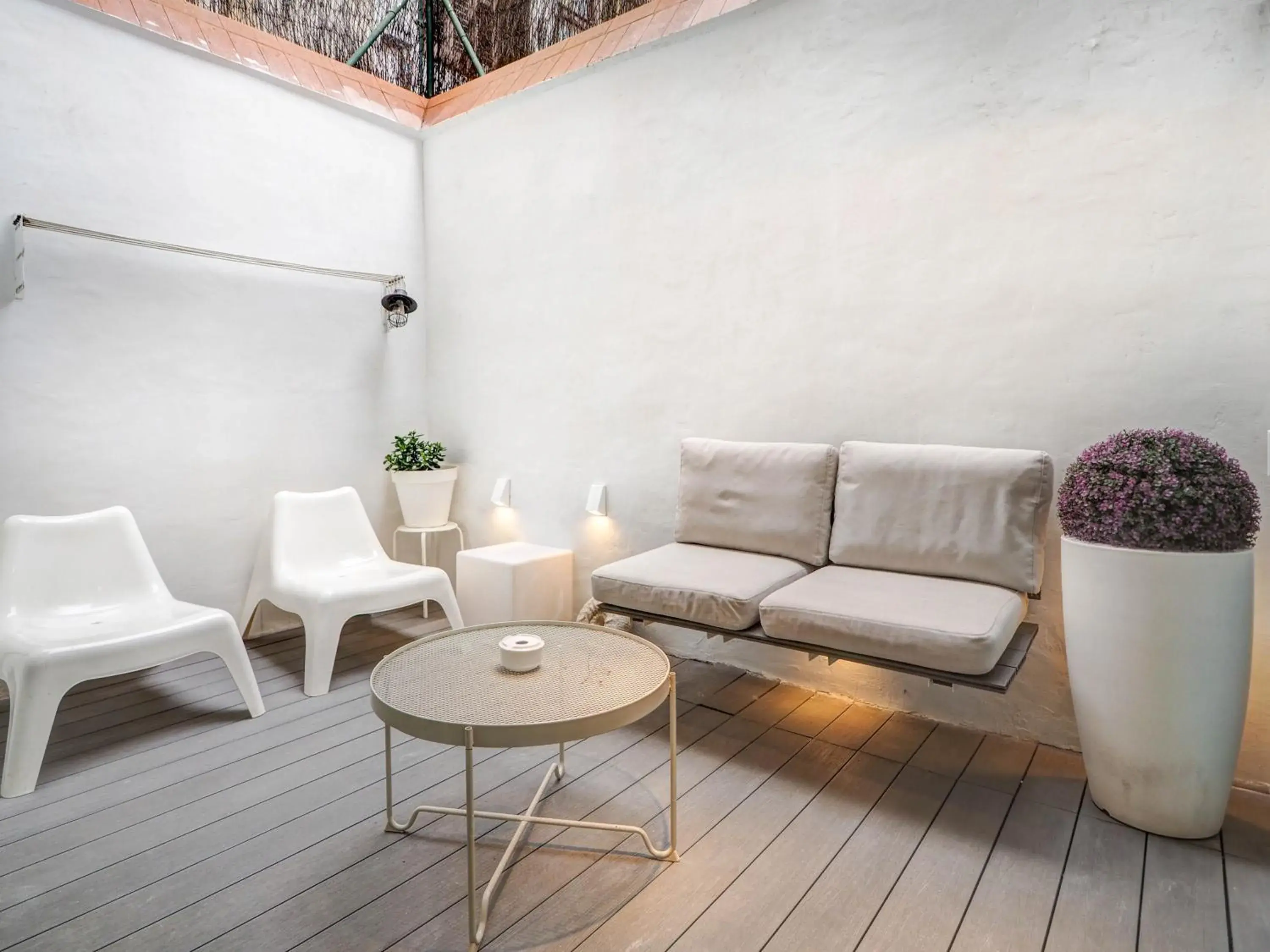 White Center Apartment by Hello Homes Sitges White Center Apartment by Hello Homes Sitges