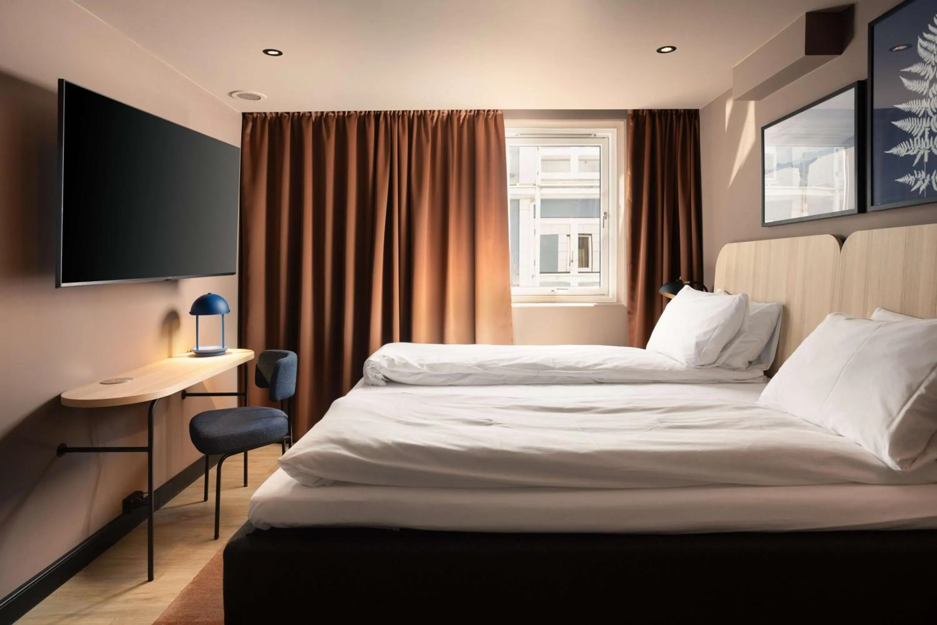 Bedroom, Bed in Scandic Victoria Oslo