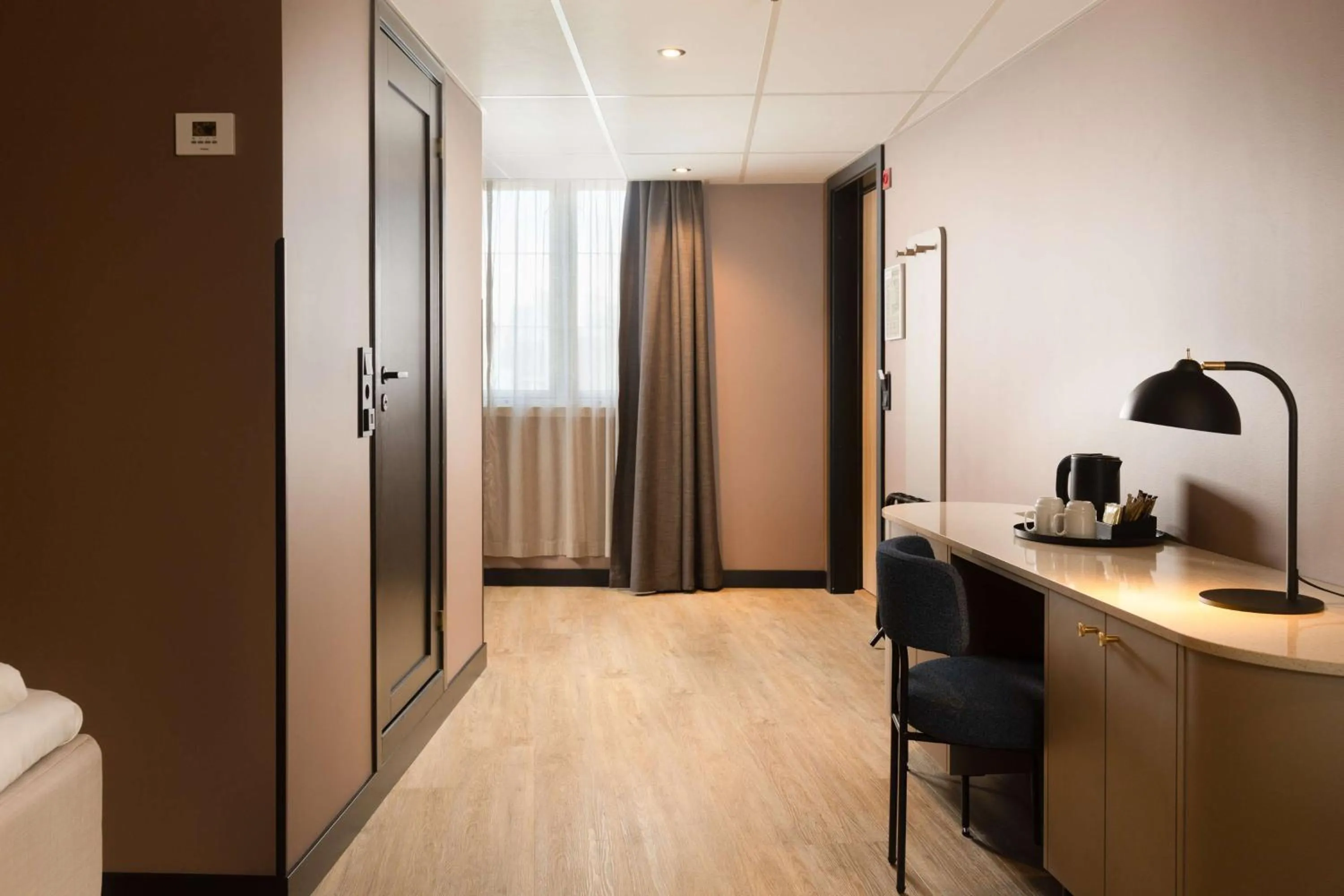 Bedroom, Bed in Scandic Victoria Oslo