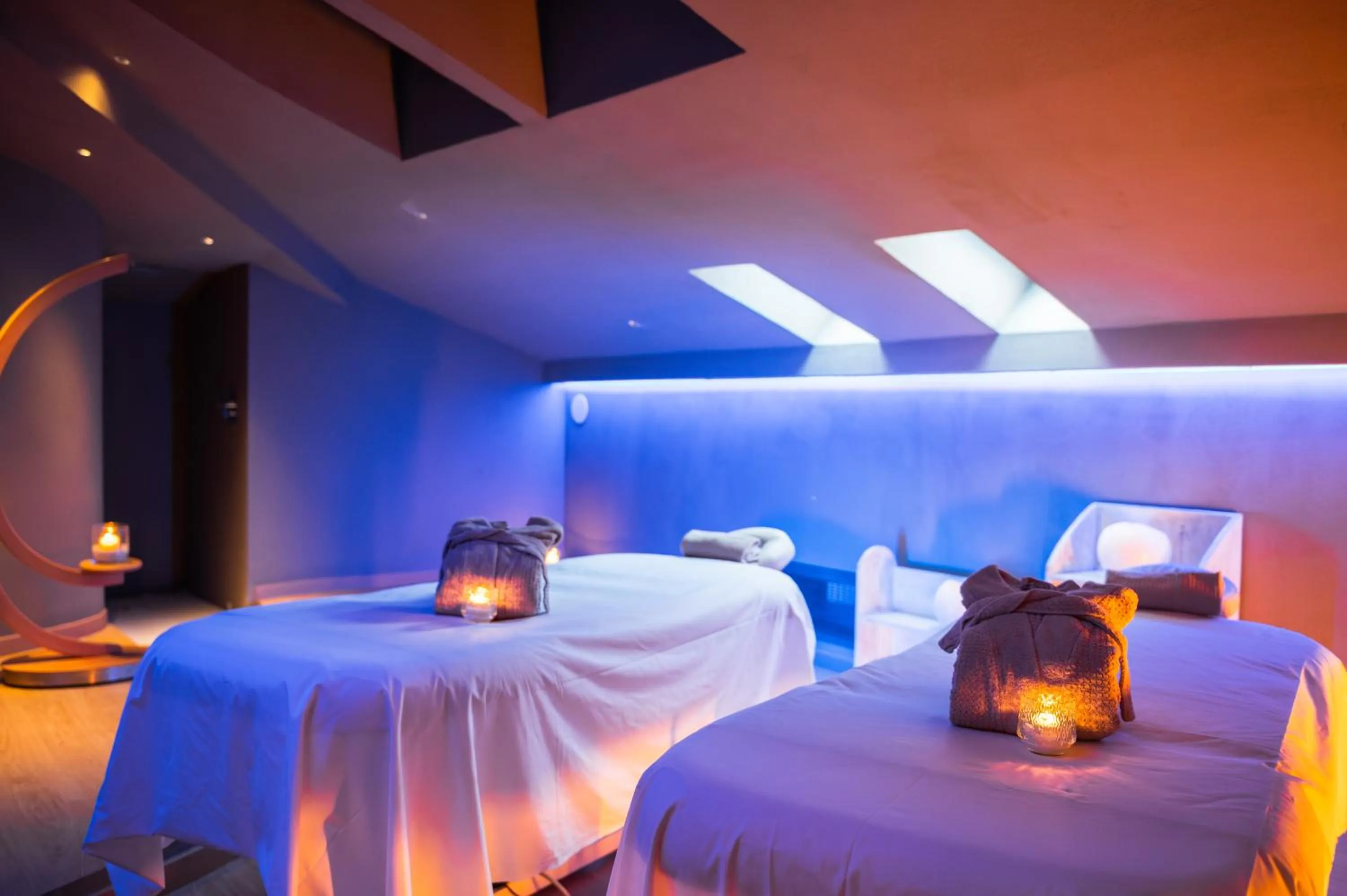 Massage, Bed in Albergo Le Terme