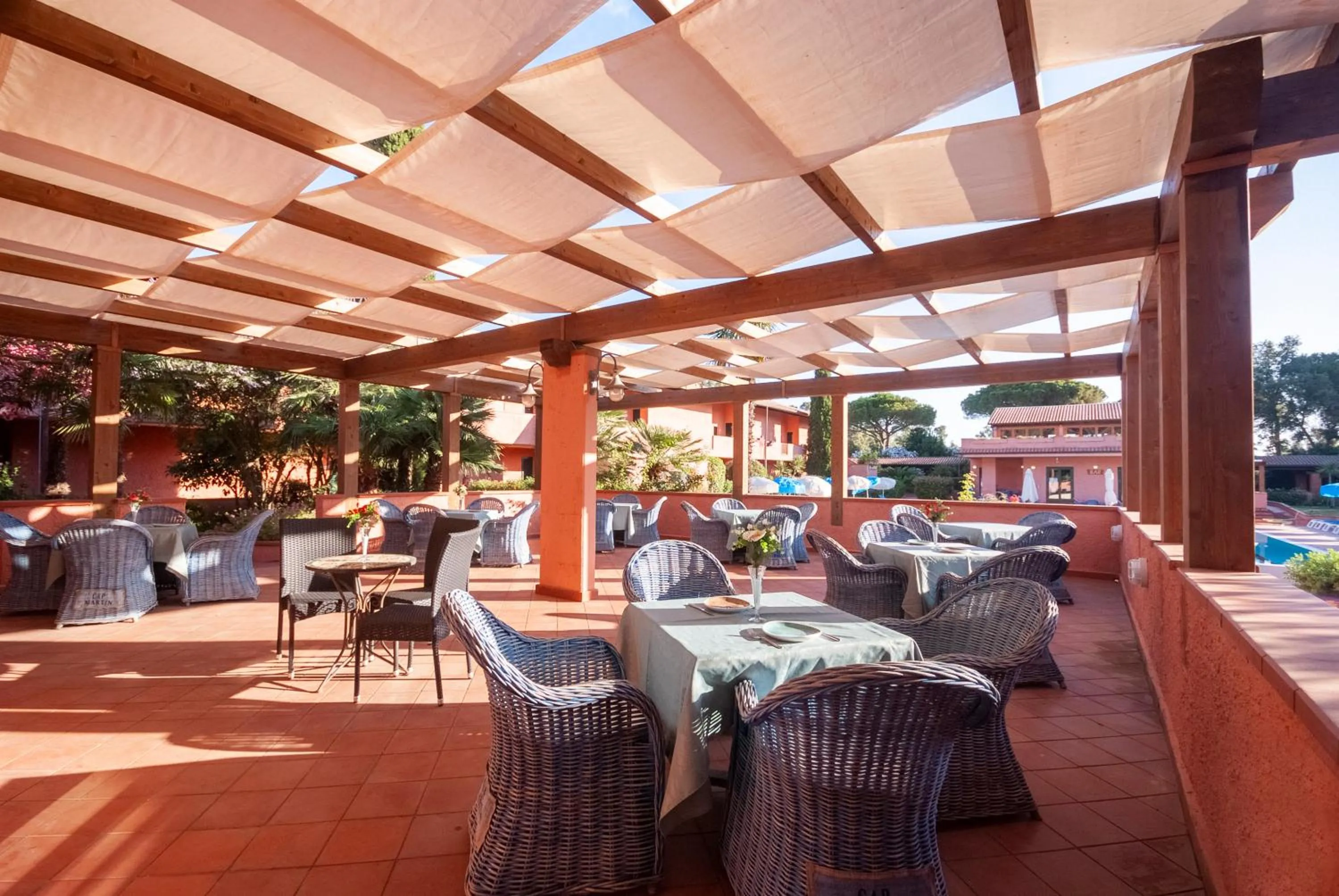 Patio in Hotel Residence Villa San Giovanni