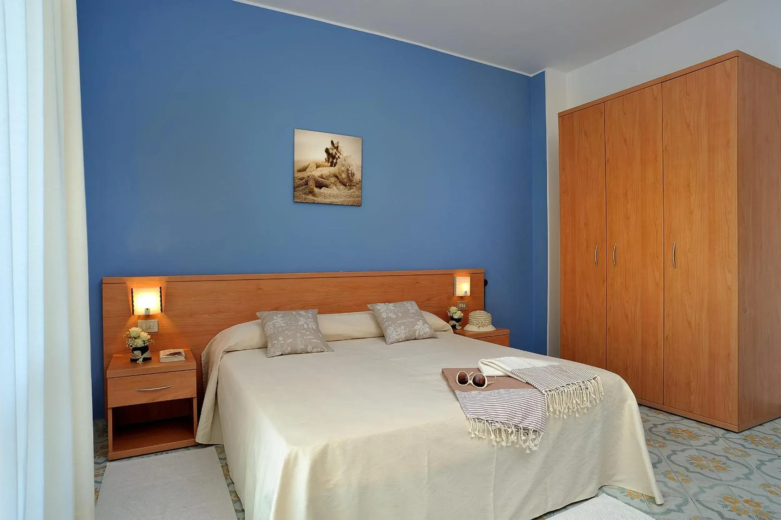 Comfort Double Room in Raffy Family & Bike Hotel Comfort Double Room in Raffy Family & Bike Hotel