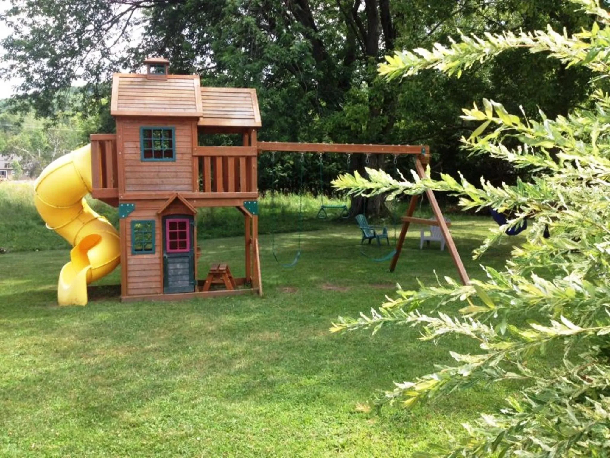 Children play ground in Studiotel Bromont
