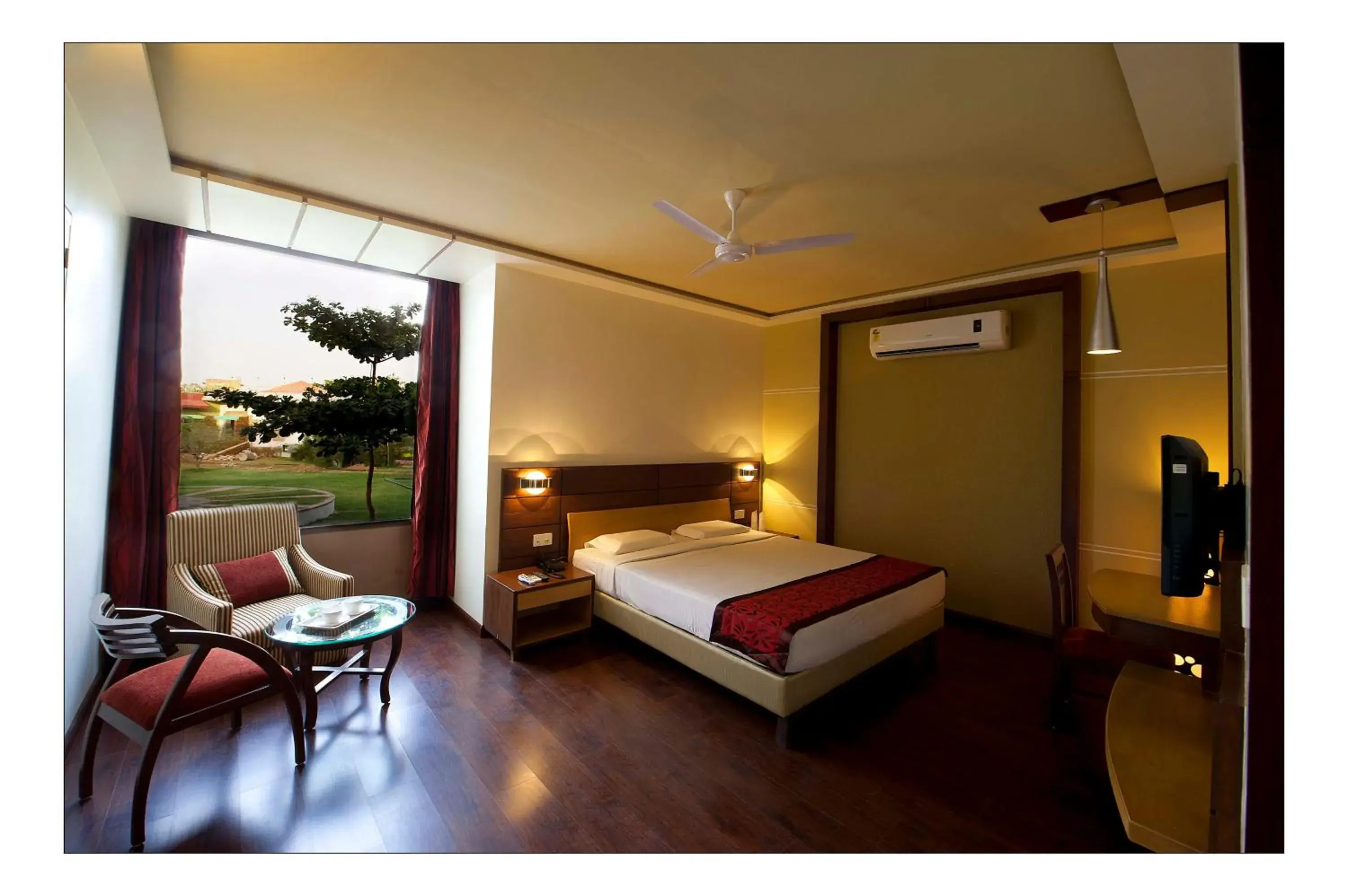 Bed in Lariya Resort Bed in Lariya Resort