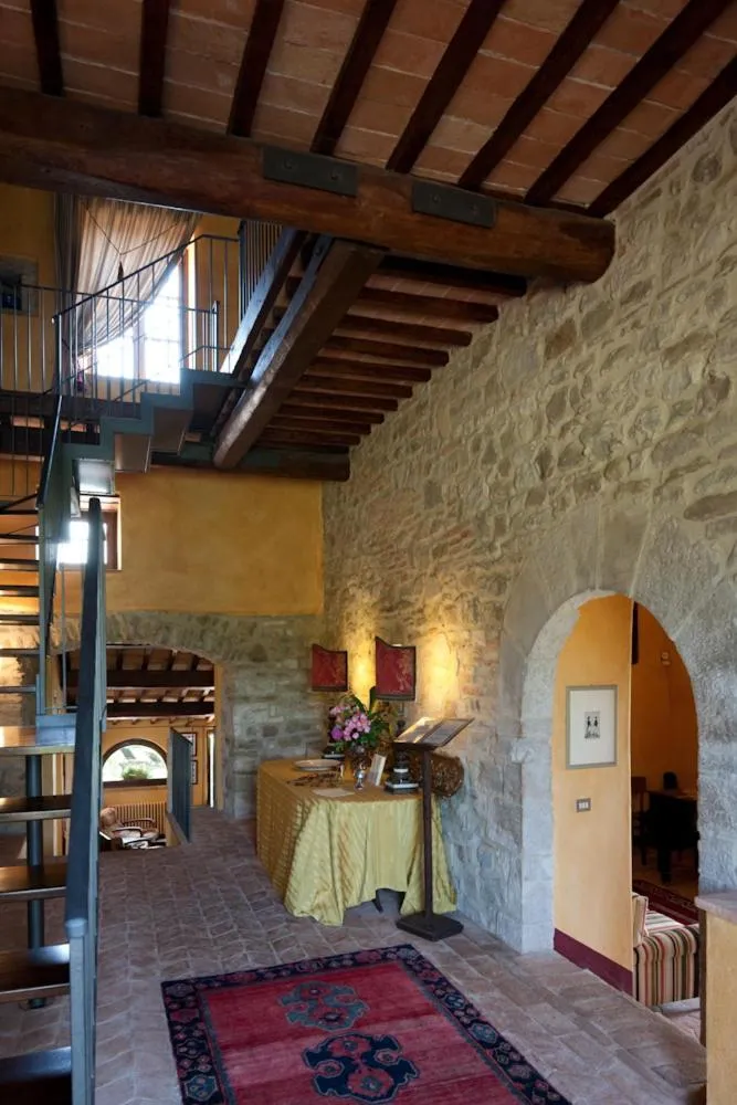 Decorative detail in Tenuta Di Canonica