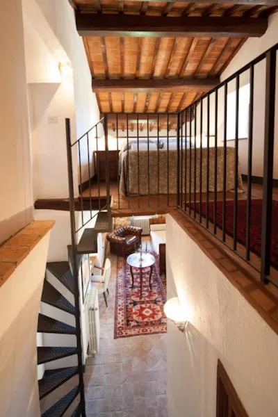 Decorative detail in Tenuta Di Canonica