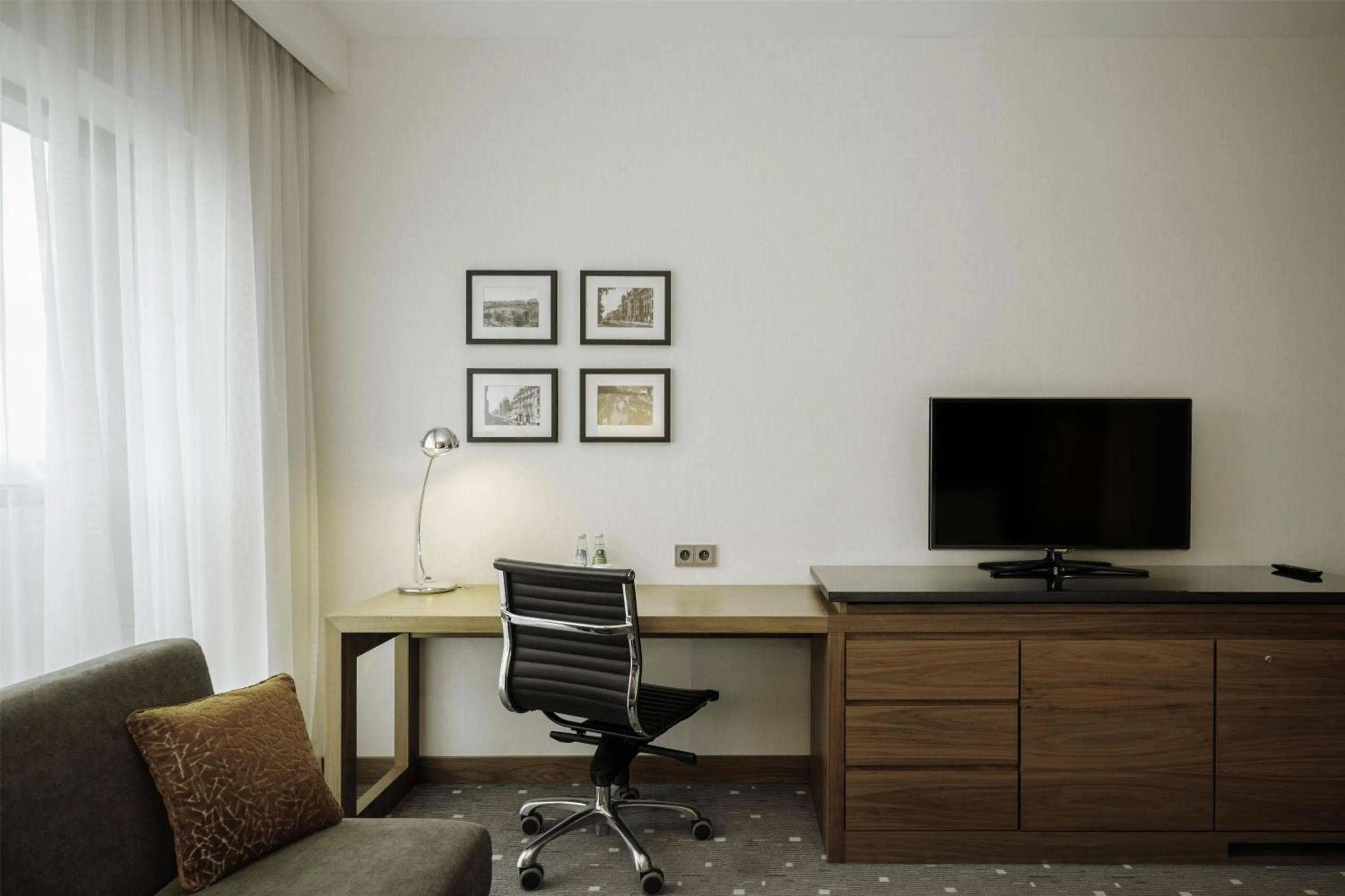 Bedroom in DoubleTree by Hilton Łódź