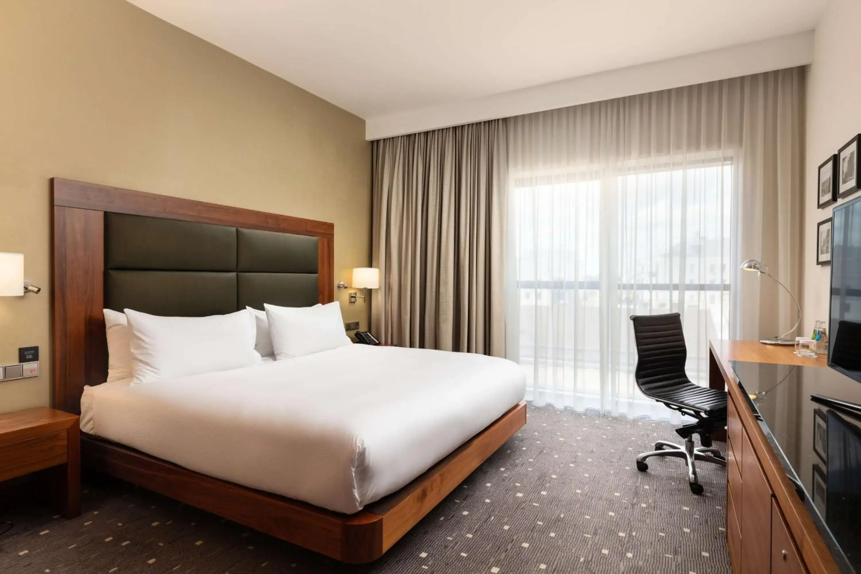 Bed in DoubleTree by Hilton Łódź Bed in DoubleTree by Hilton Łódź