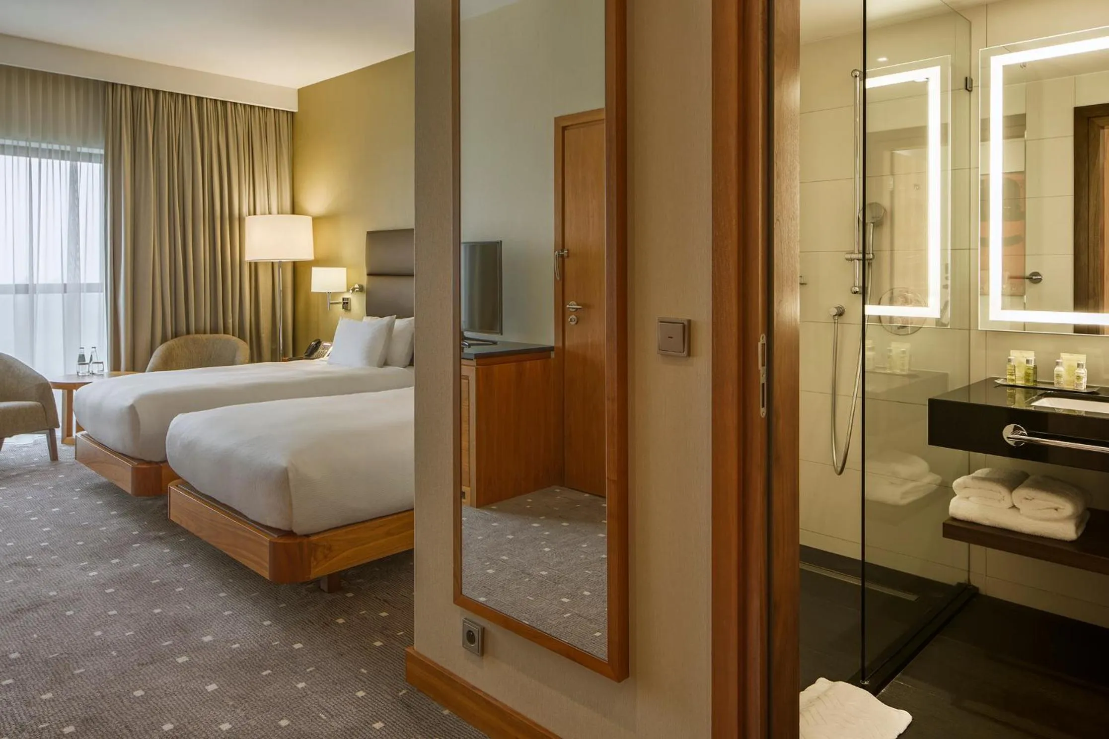 Bed in DoubleTree by Hilton Łódź