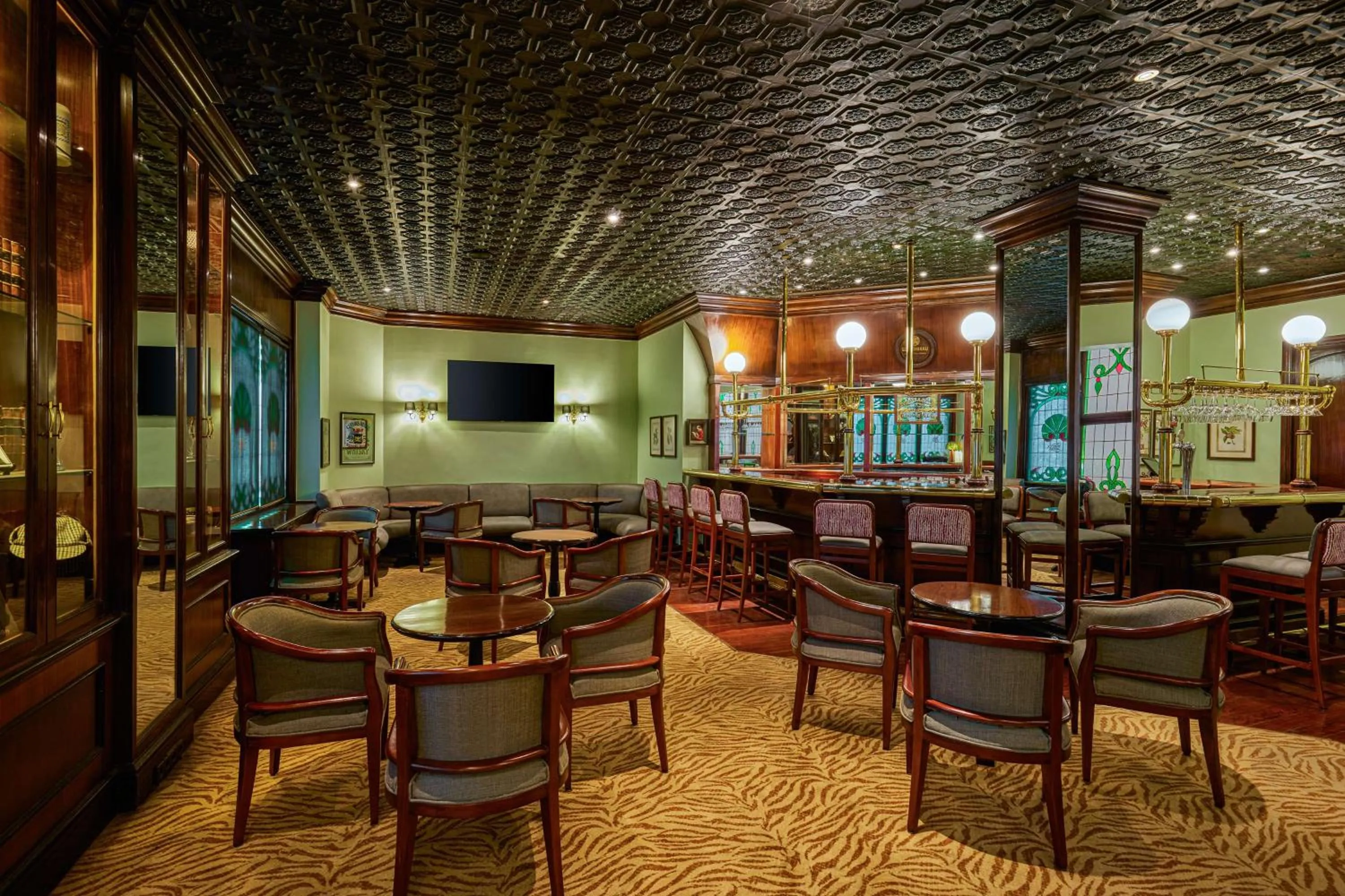 Restaurant/places to eat in Ramses Hilton Hotel & Casino