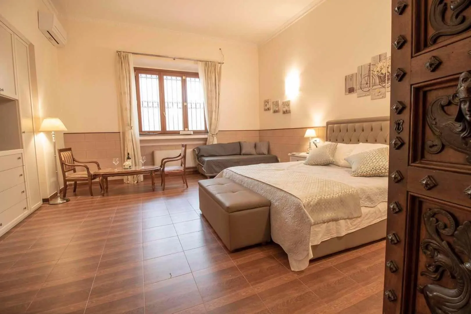 Photo of the whole room, Bed in Villa Gelsomino Garden