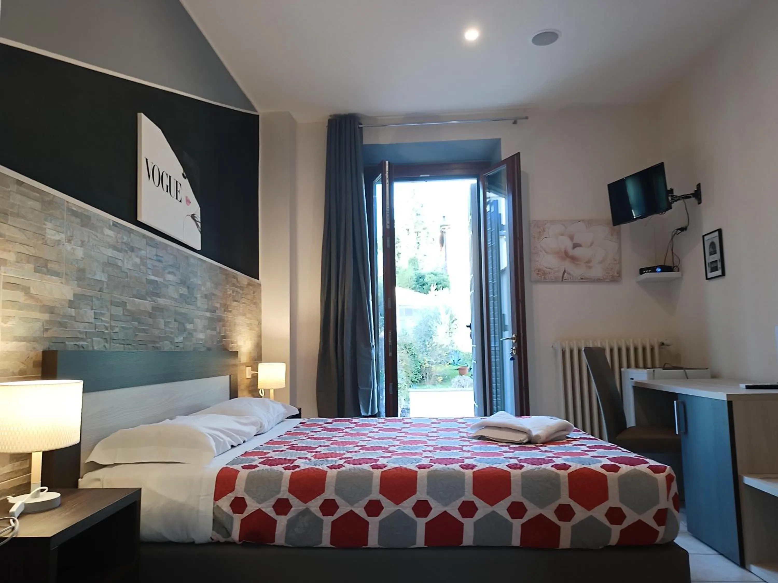 Bedroom, Bed in Villa Gelsomino Garden