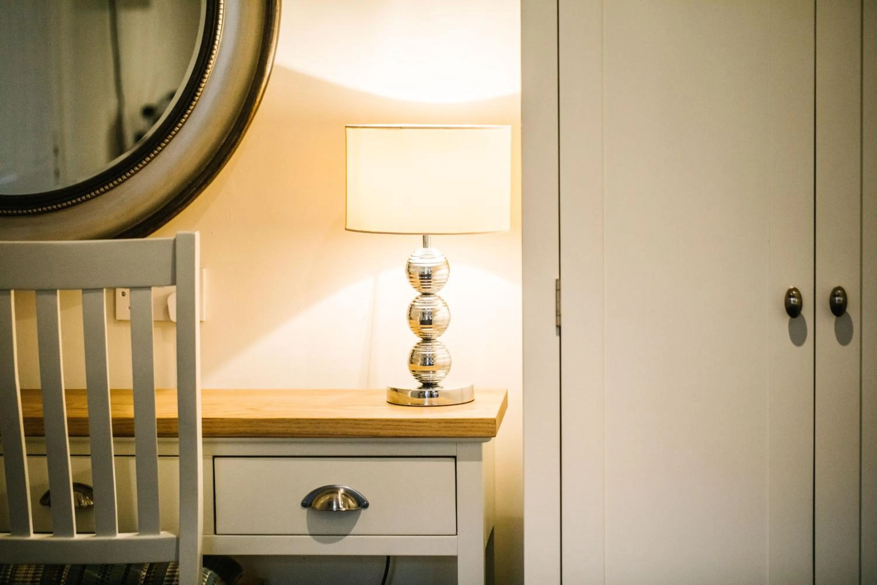 Bed in The Old Fourpenny Hotel