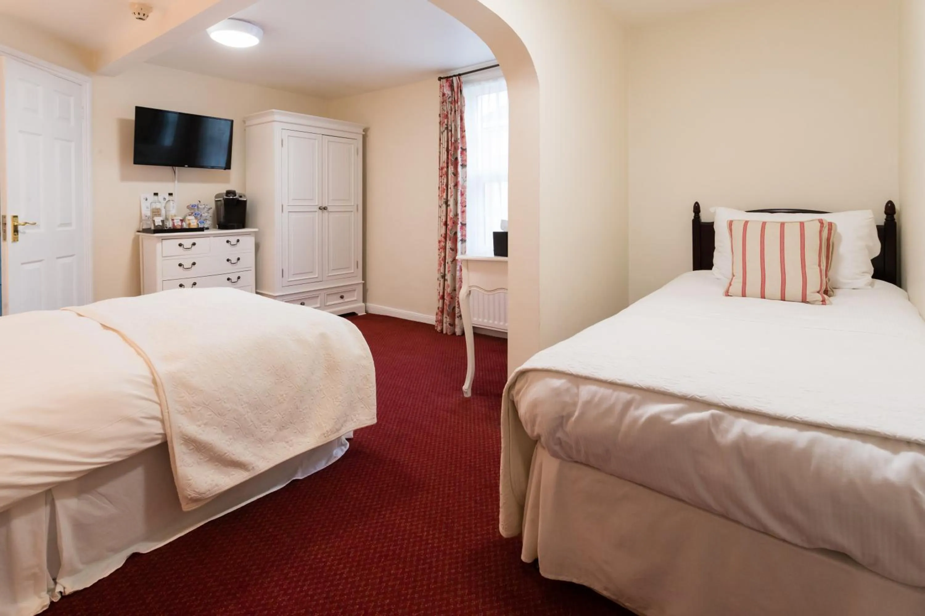 Bed in The Old Fourpenny Hotel