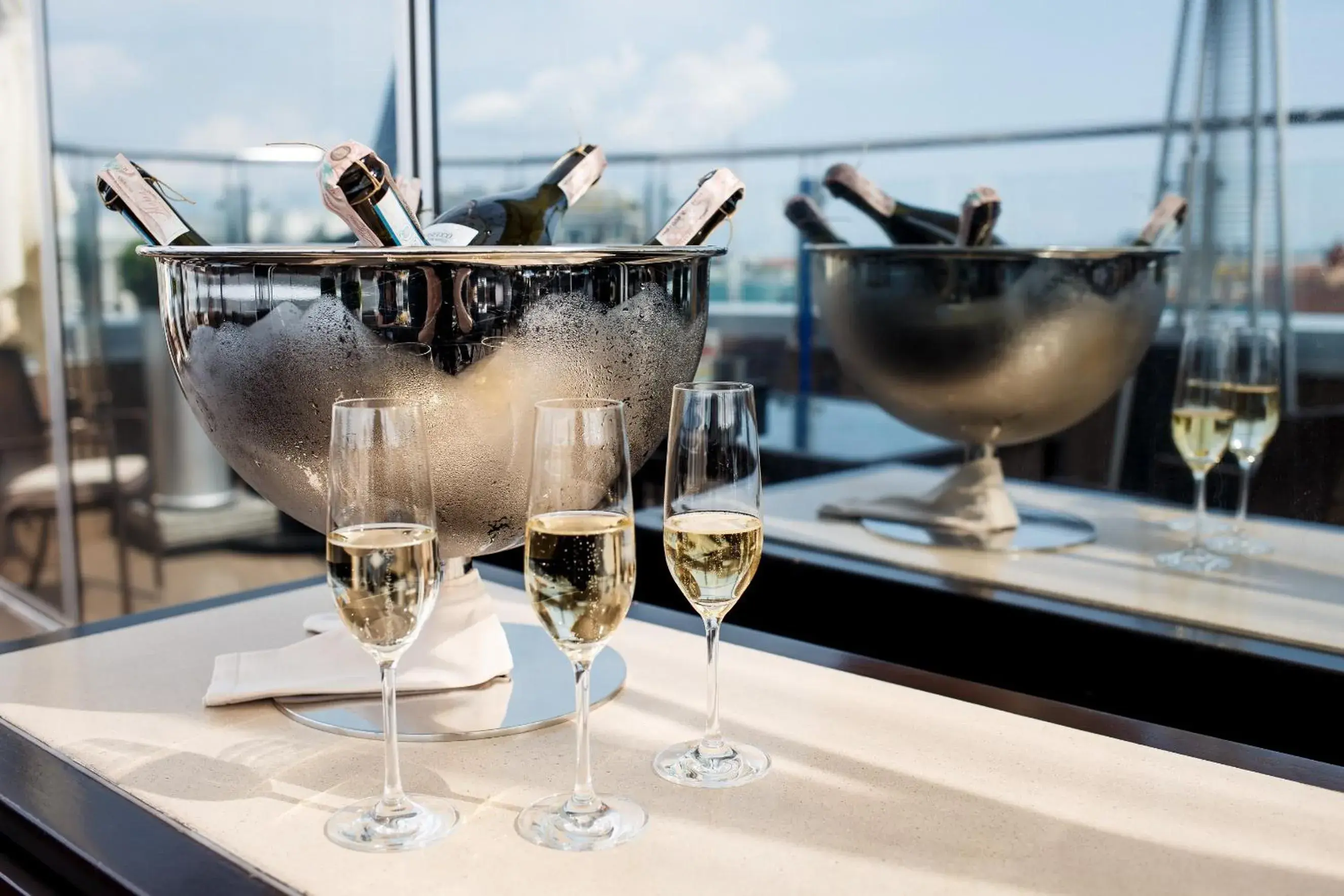 Restaurant/places to eat in Hyatt Regency Kyiv Restaurant/places to eat in Hyatt Regency Kyiv