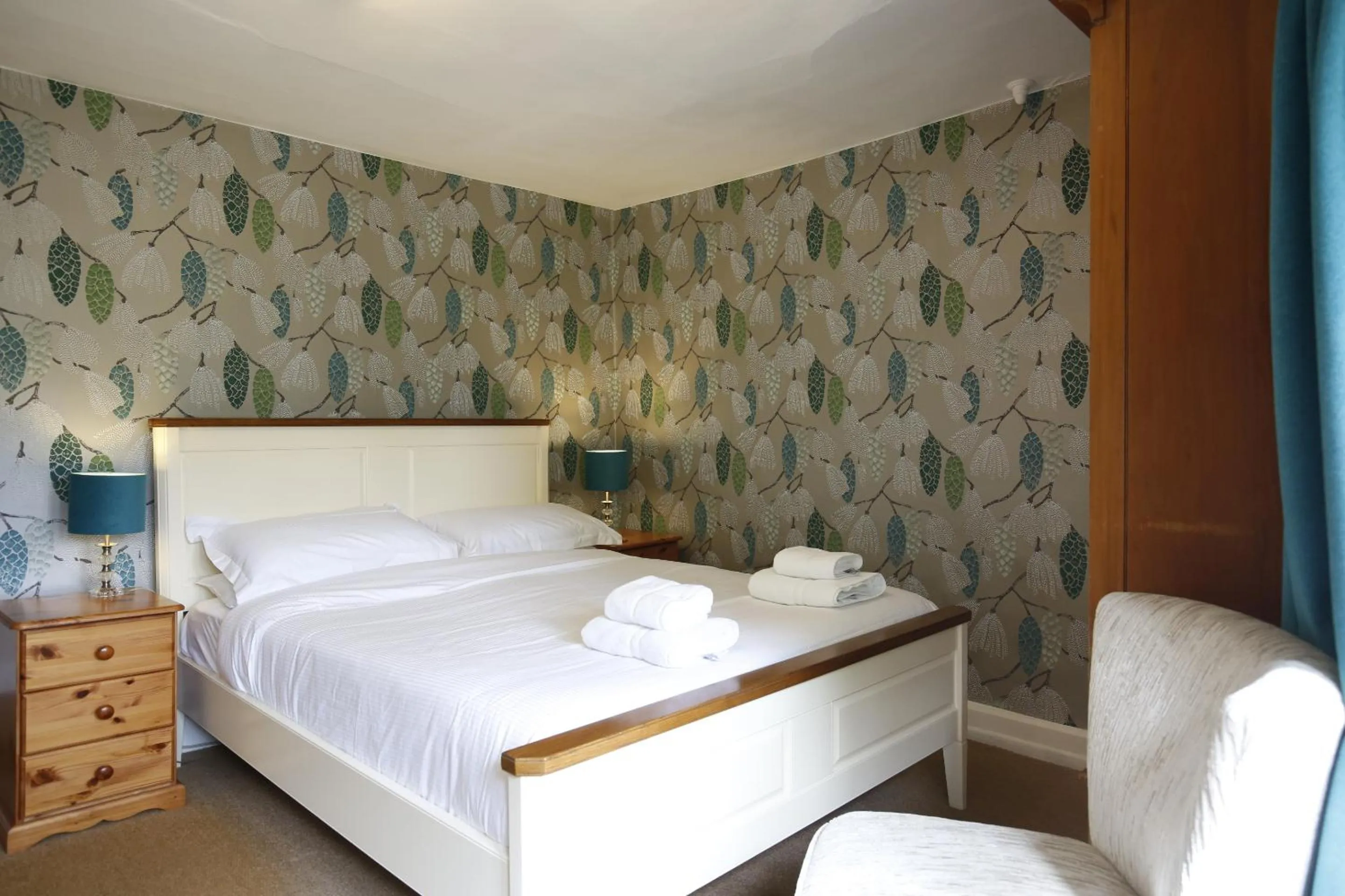 Bedroom, Bed in Ashfield House