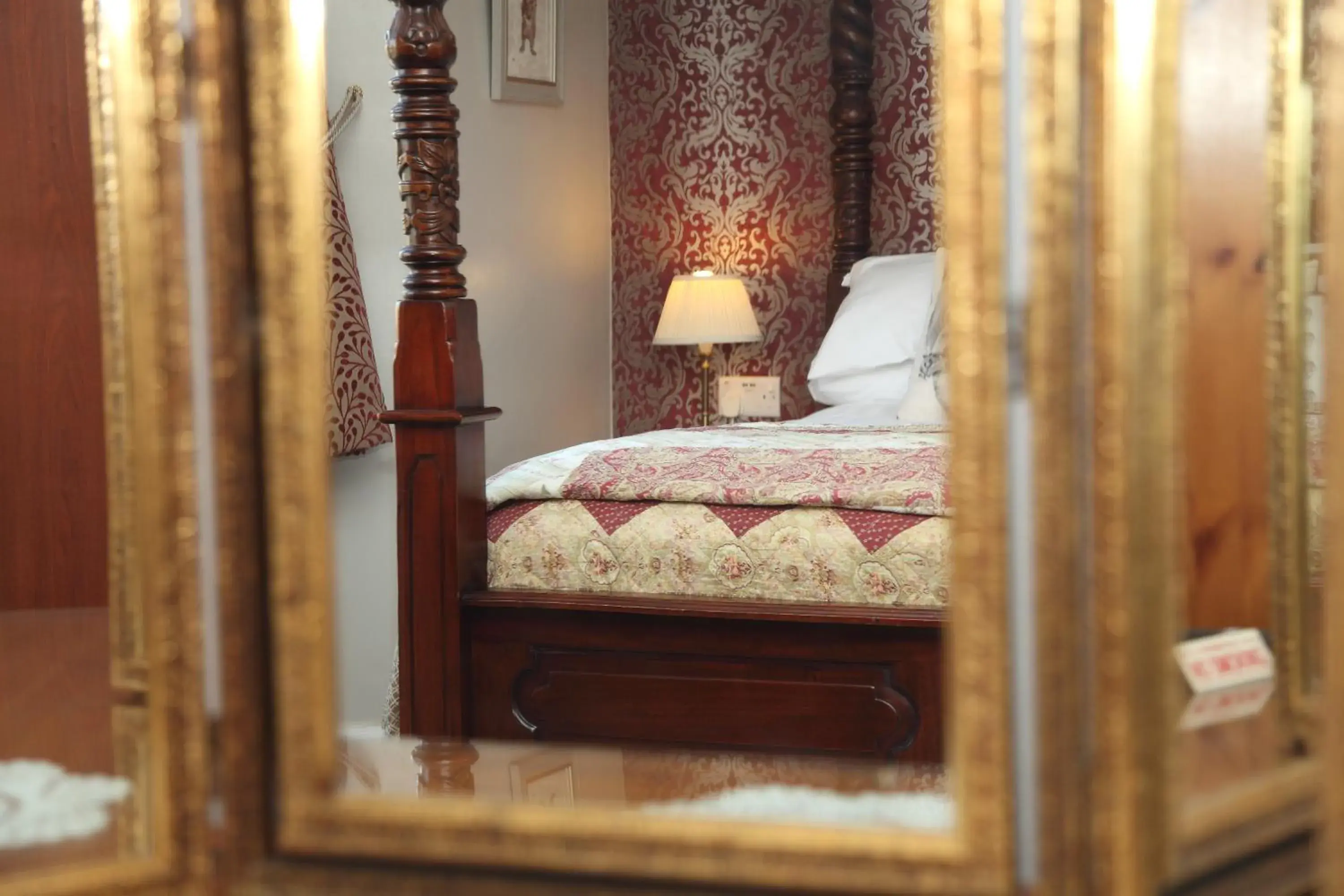 Decorative detail, Bed in Kirkwood Guest House Decorative detail, Bed in Kirkwood Guest House