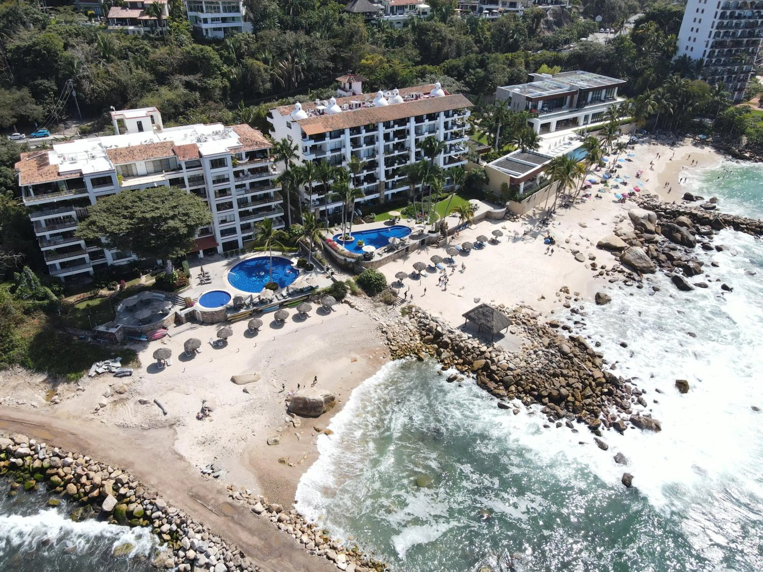 Property building in Ocean Front, 3 bedroom, 3 bathroom, Casa Natalia, Playa Esmeralda