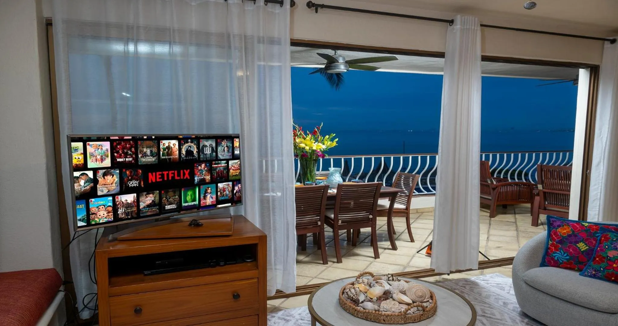 Balcony/Terrace in Ocean Front, 3 bedroom, 3 bathroom, Casa Natalia, Playa Esmeralda